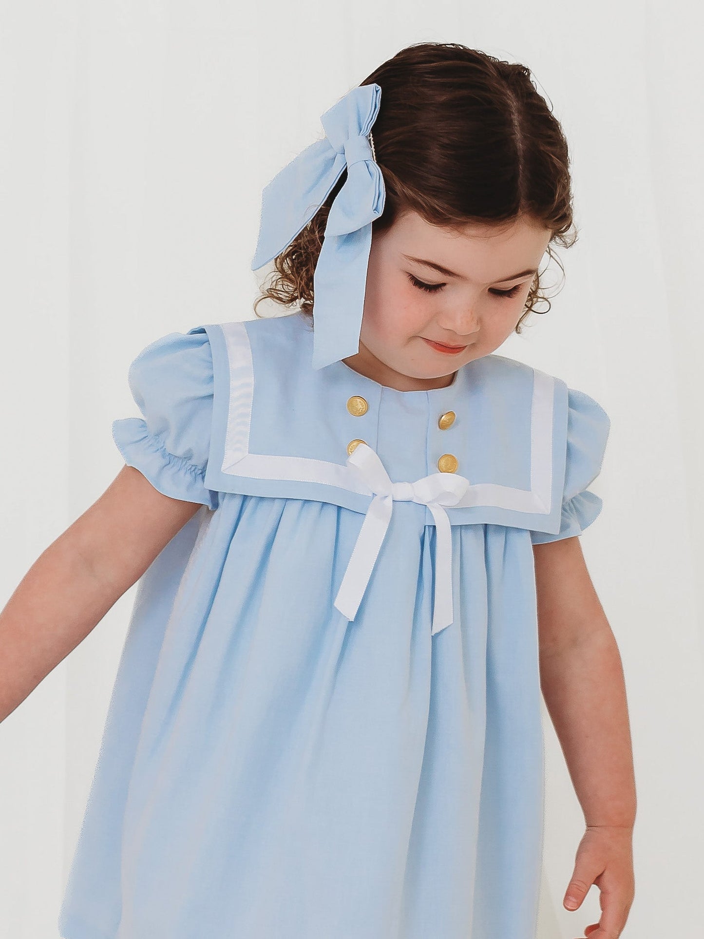 Blue chambray hair bow - Rose & Albert