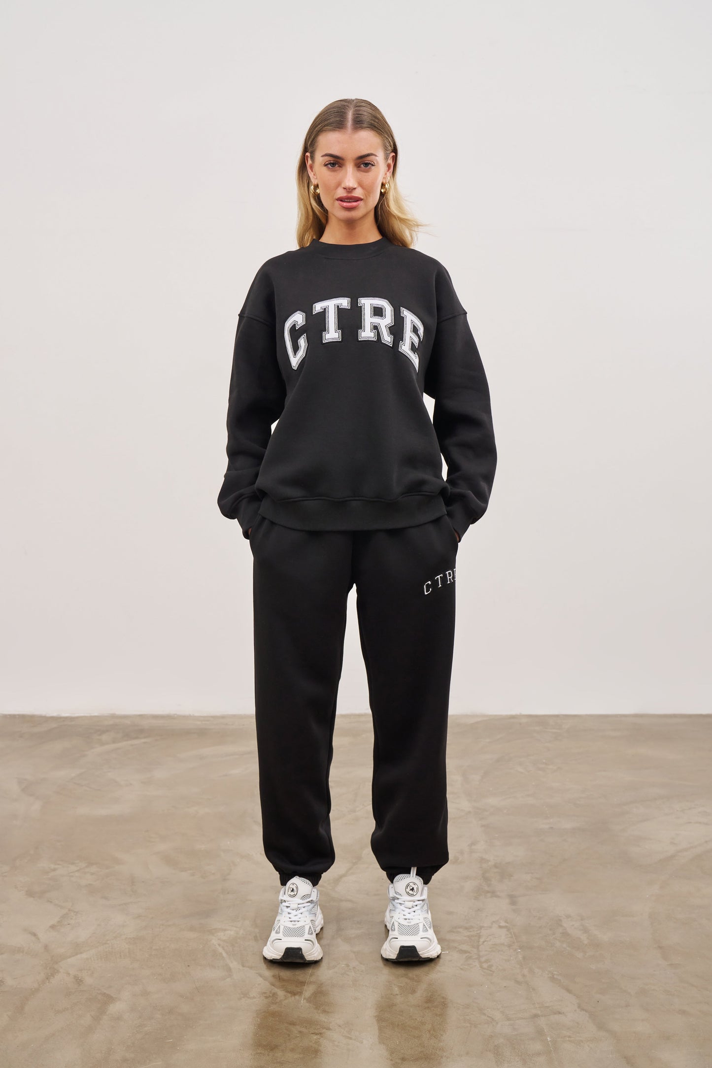 CTRE RELAXED JOGGERS - BLACK