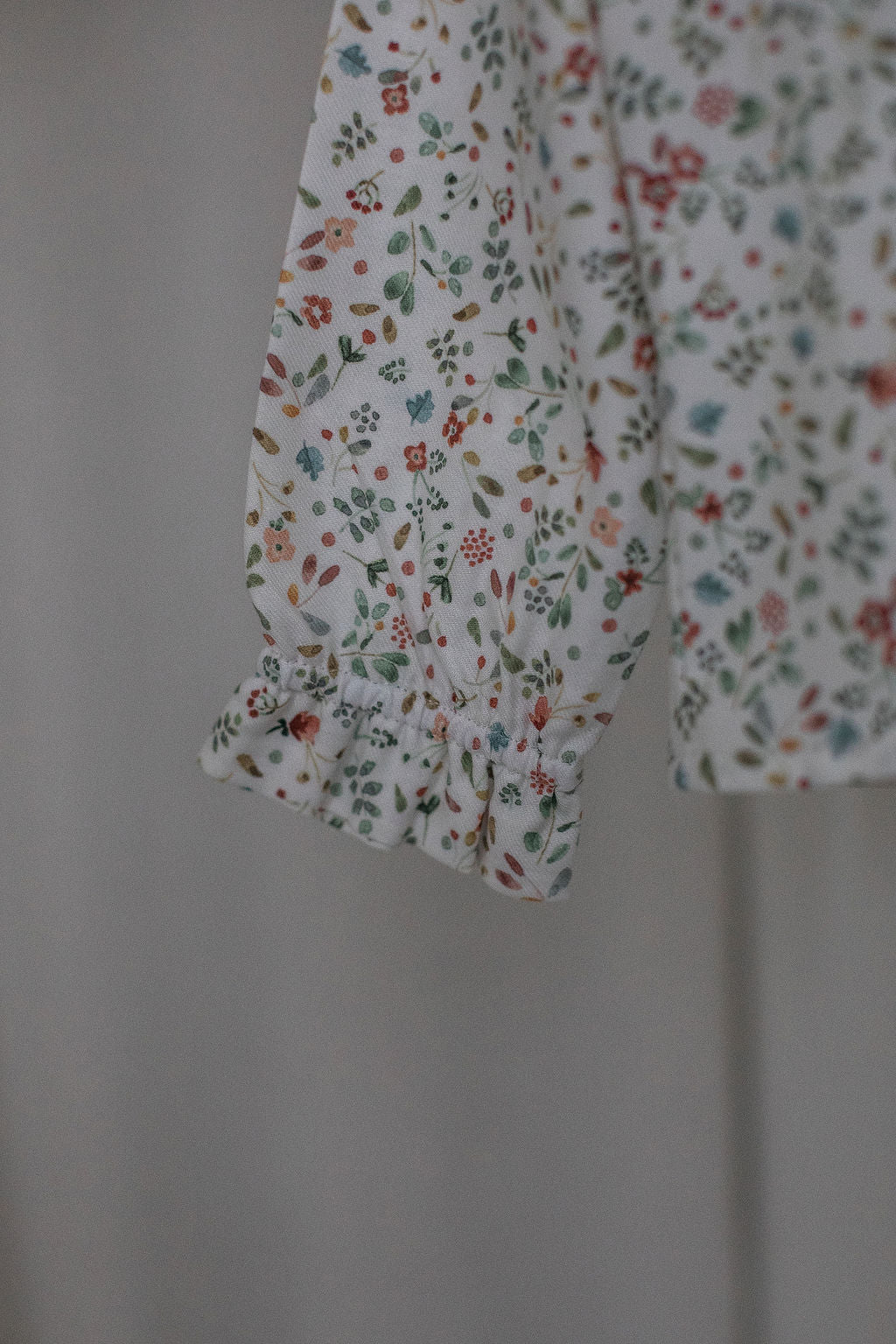 Ruffle collar blouse