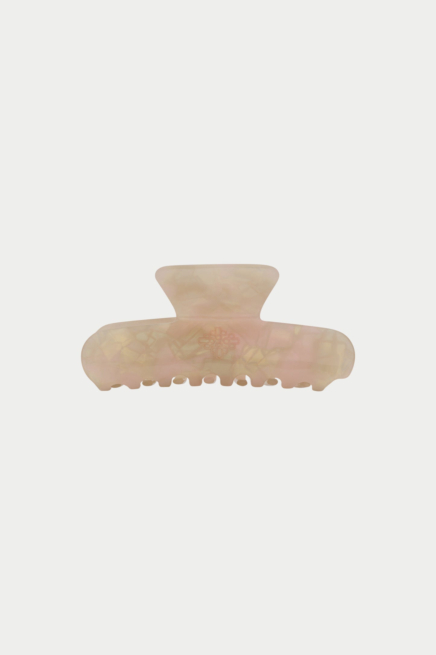 TORTOISESHELL EMBLEM CLAW CLIP - PEARL