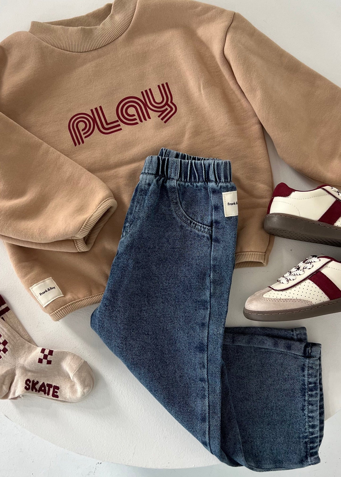 Play Sweatshirt in White