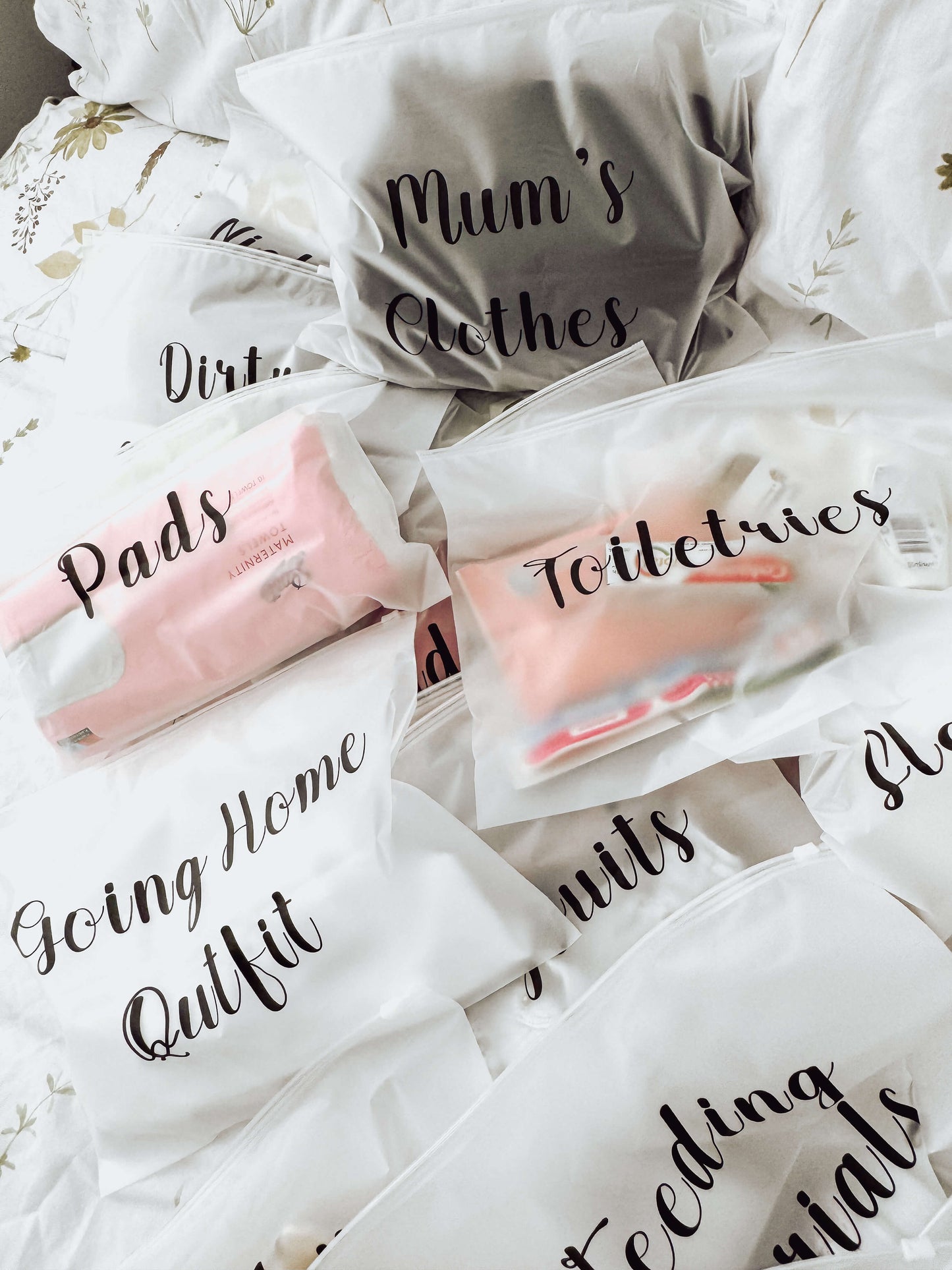 Hospital Bag Organisers X14 Maternity Bags Zip Lock Reusable Bags Mum and Baby Essentials Baby Shower Gift