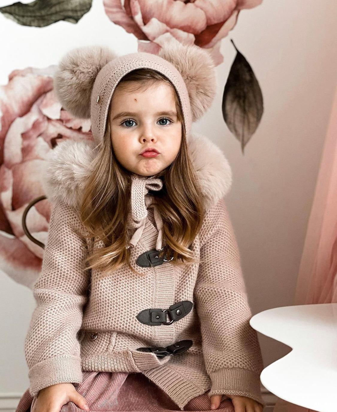 Petite Maison Kids Honeycomb Dusky pink cashmere fur bonnet - Rose & Albert