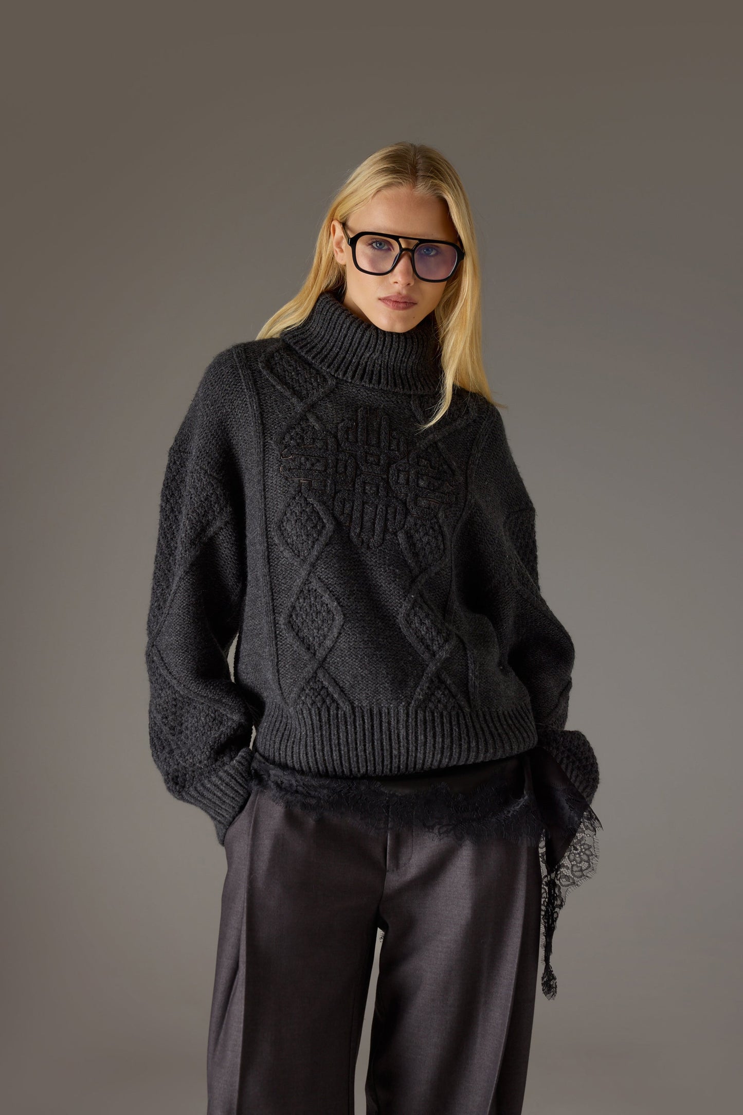ROLL NECK EMBLEM JUMPER - CHARCOAL