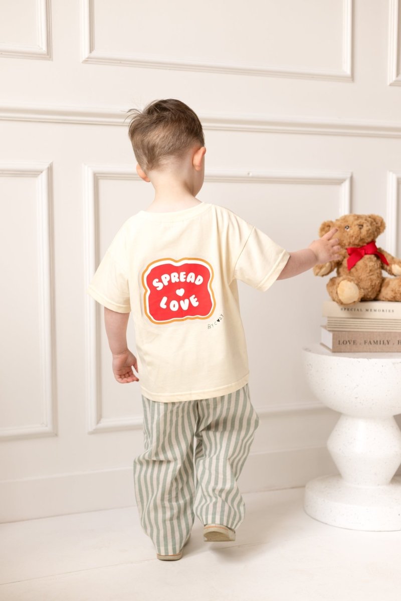 Spread The Love Cozy Crew Club Graphic Tee 100% Cotton