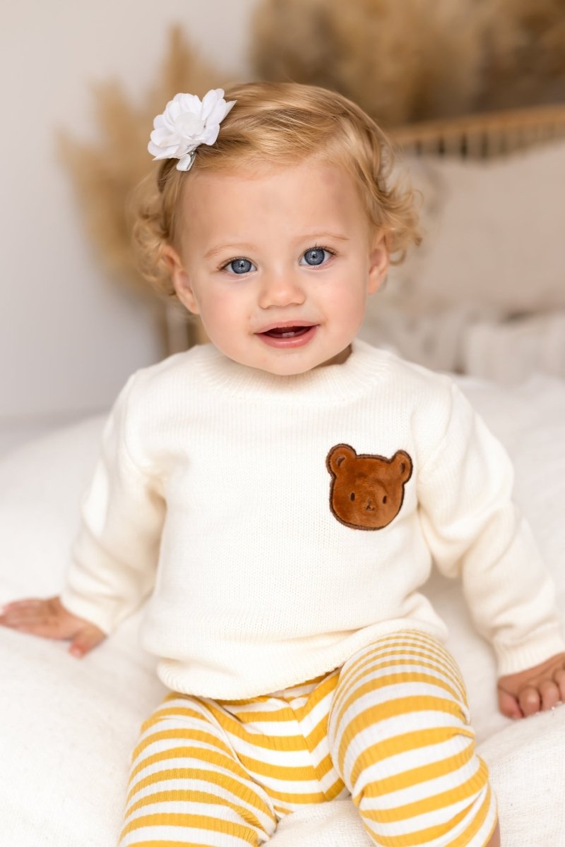 COZY Bear Knit Sweater Creme - Cozy Crew Club