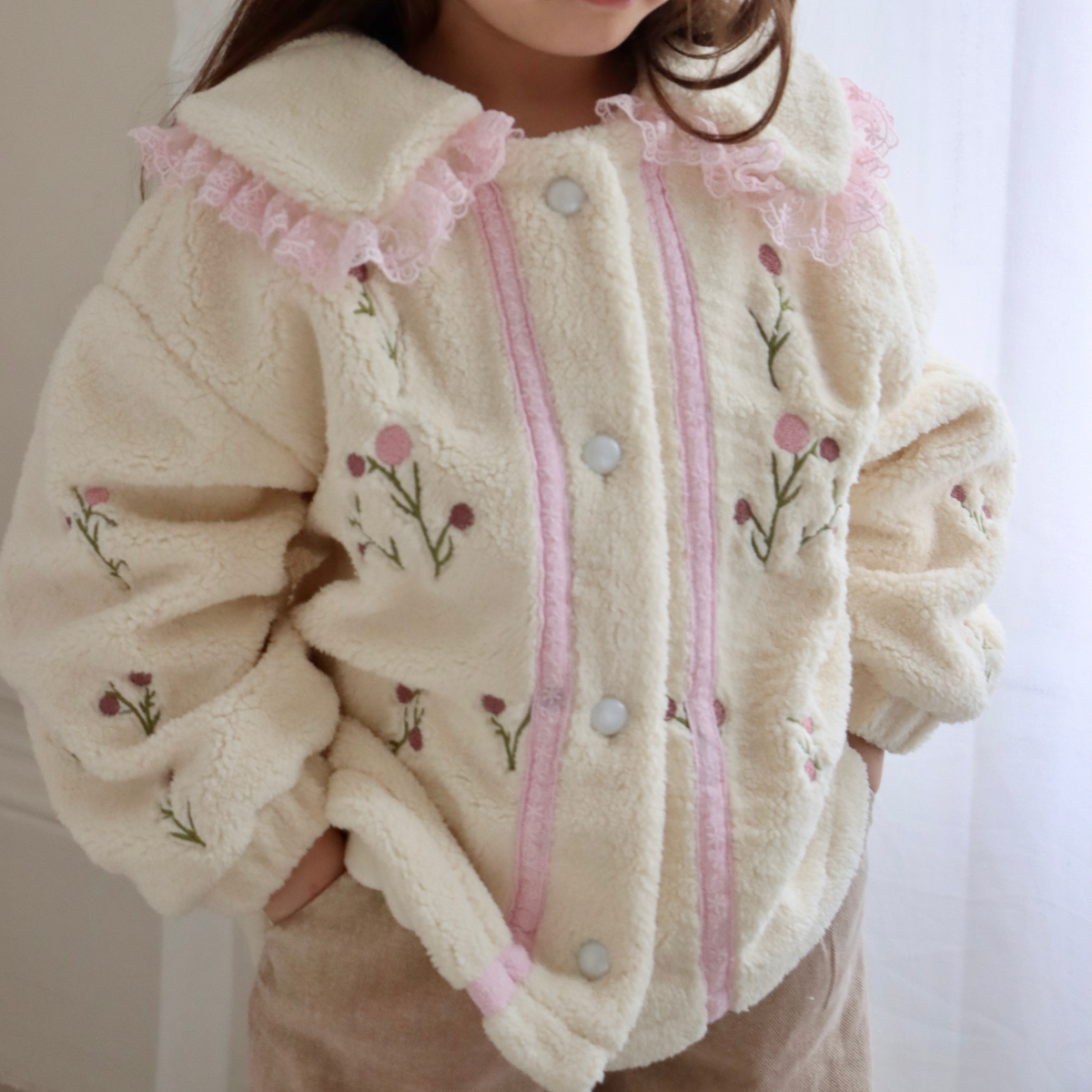Daisy Fleece — White Daisy