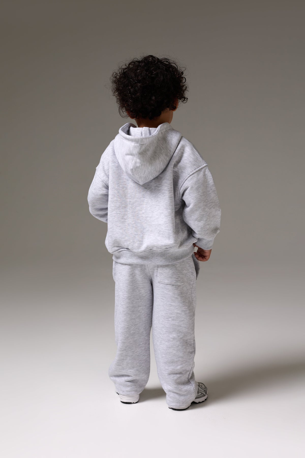 KIDS MONOGRAM EMBLEM APPLIQUE JOGGERS - GREY MARL