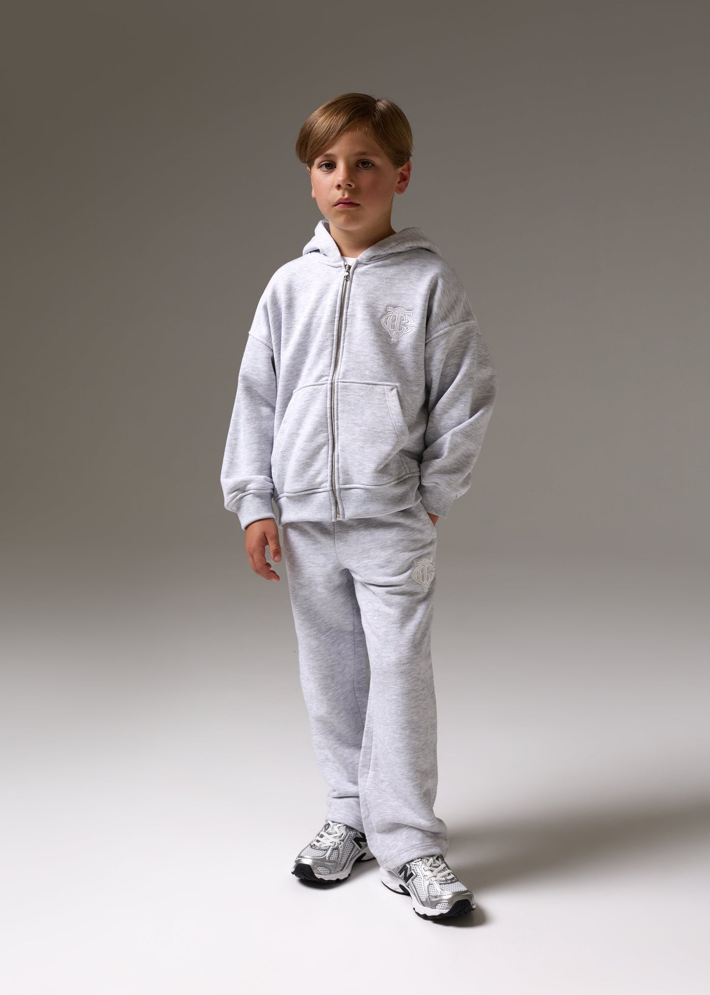 Junior Emblem Applique Joggers Marl in Grey