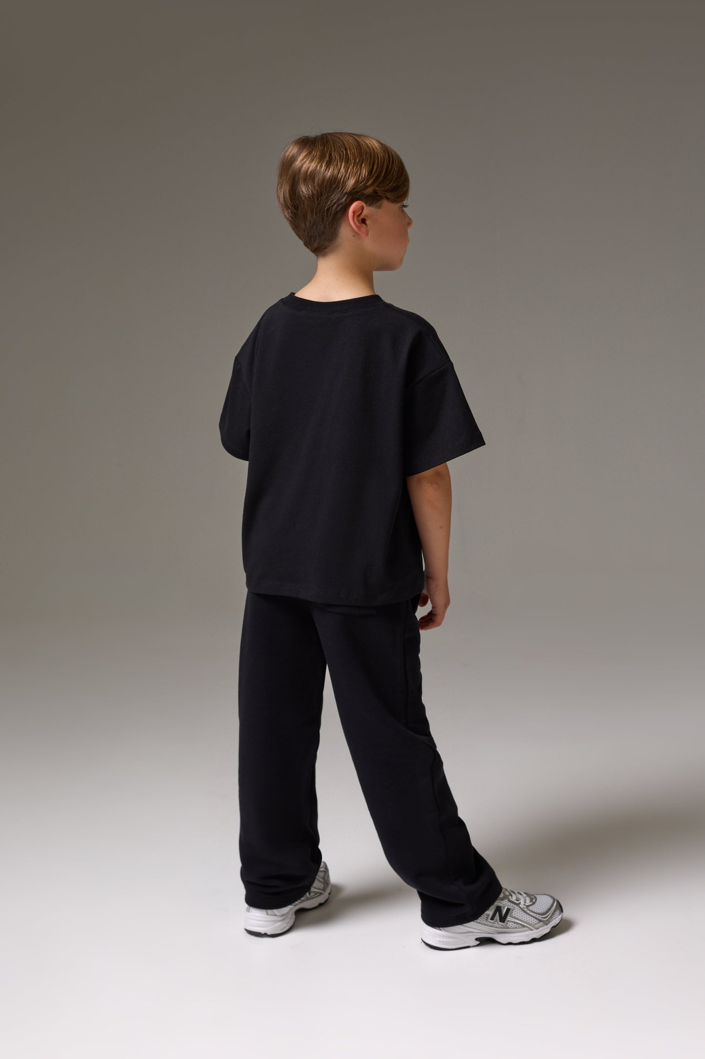 JUNIOR EMBLEM APPLIQUE JOGGERS - BLACK