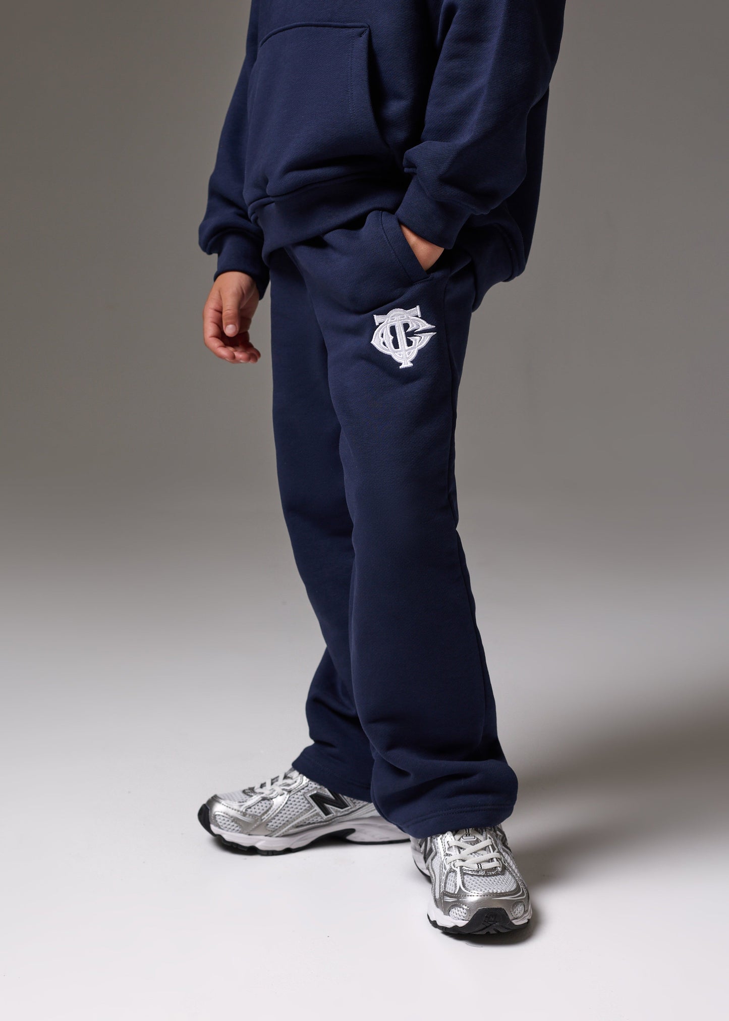 Junior Emblem Applique Joggers in Blue