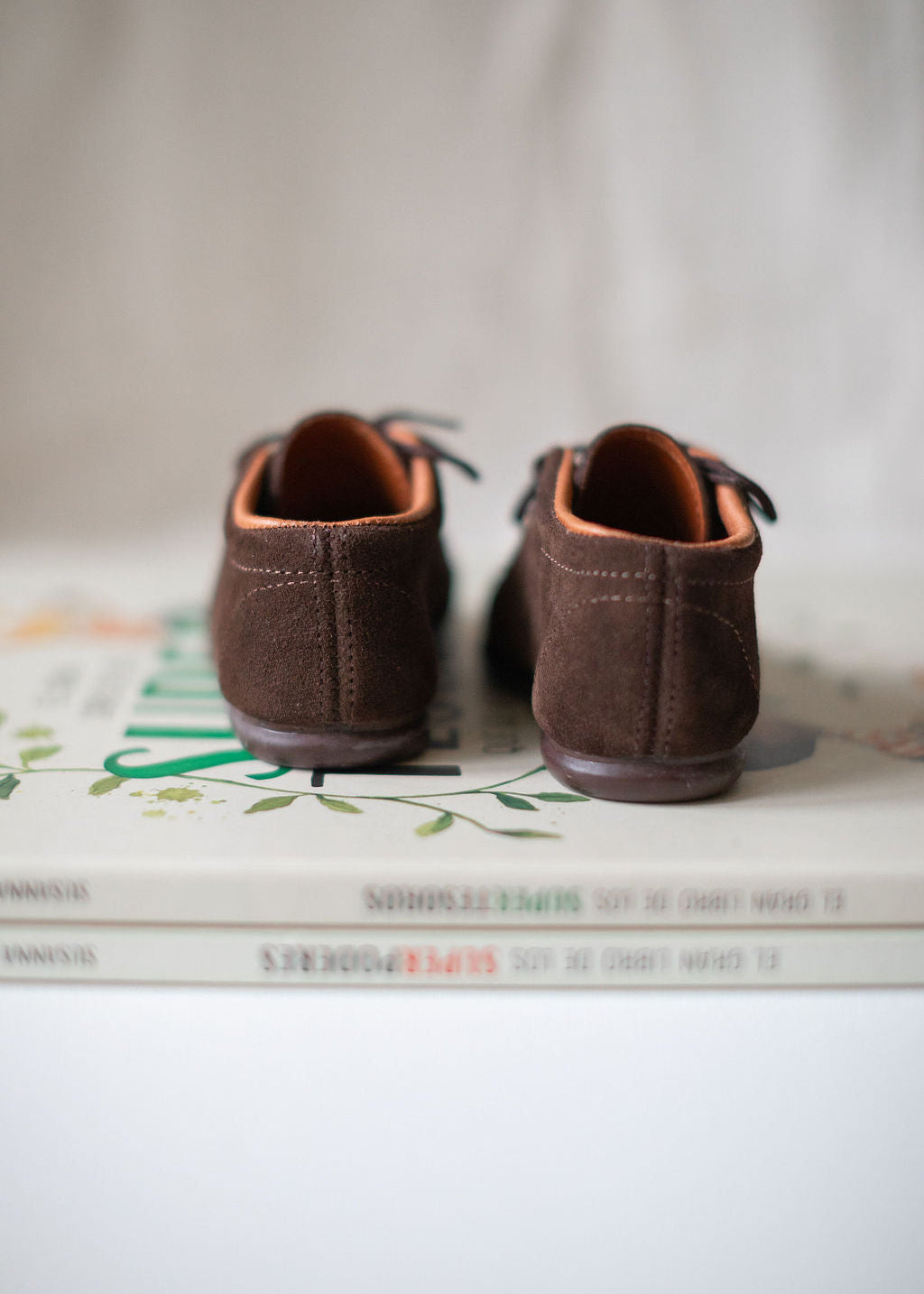 Boots in Chocolate Brown