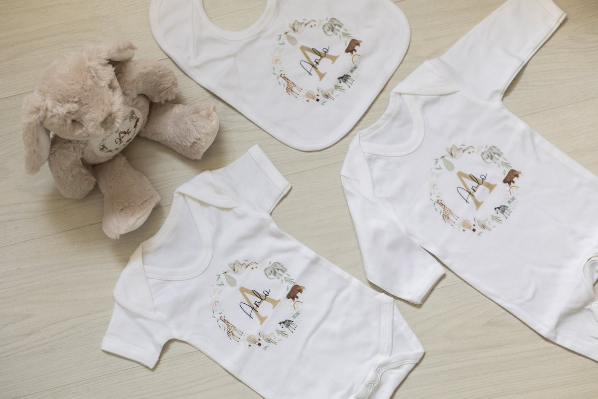 New Baby Gift Set - Nude Jungle Wreath Design