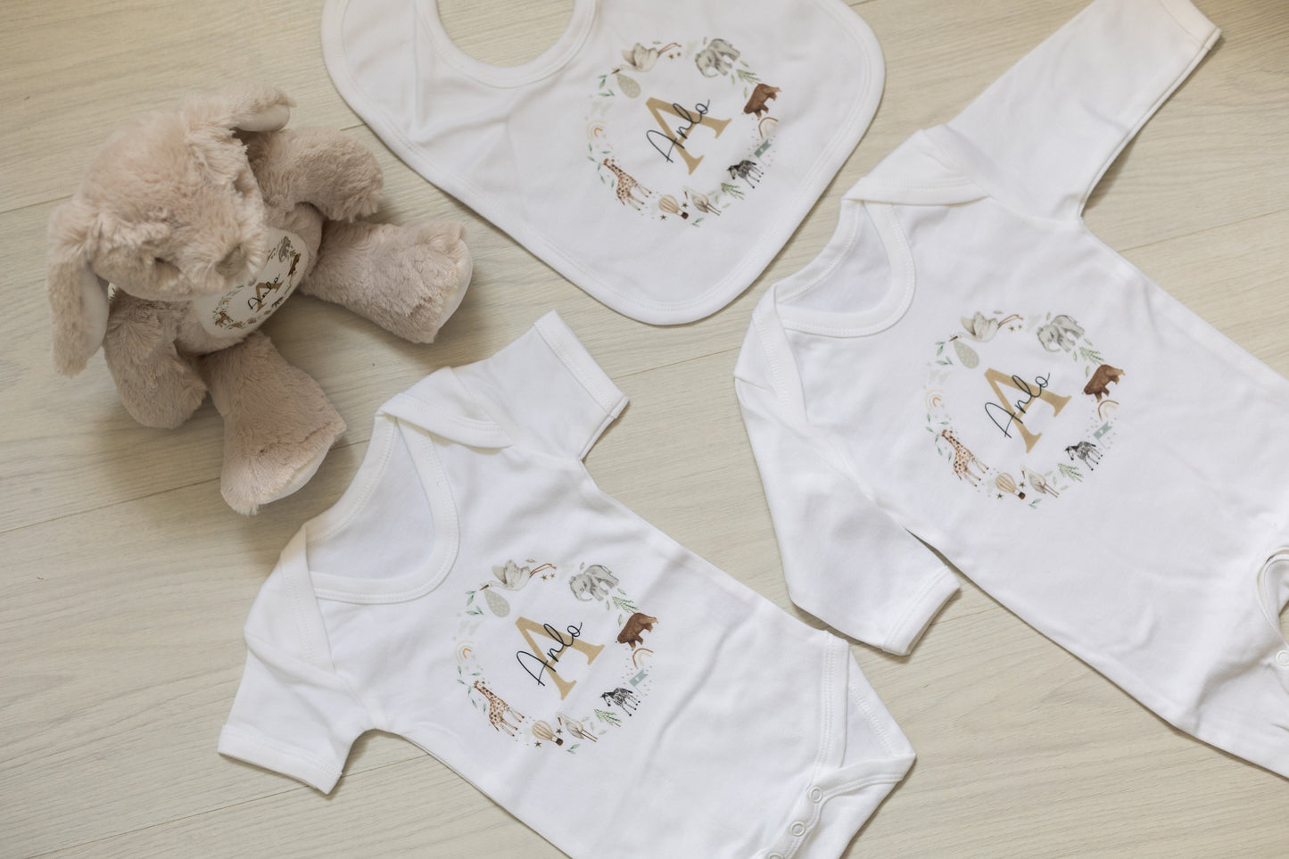 New Baby Gift Set - Nude Jungle Wreath Design