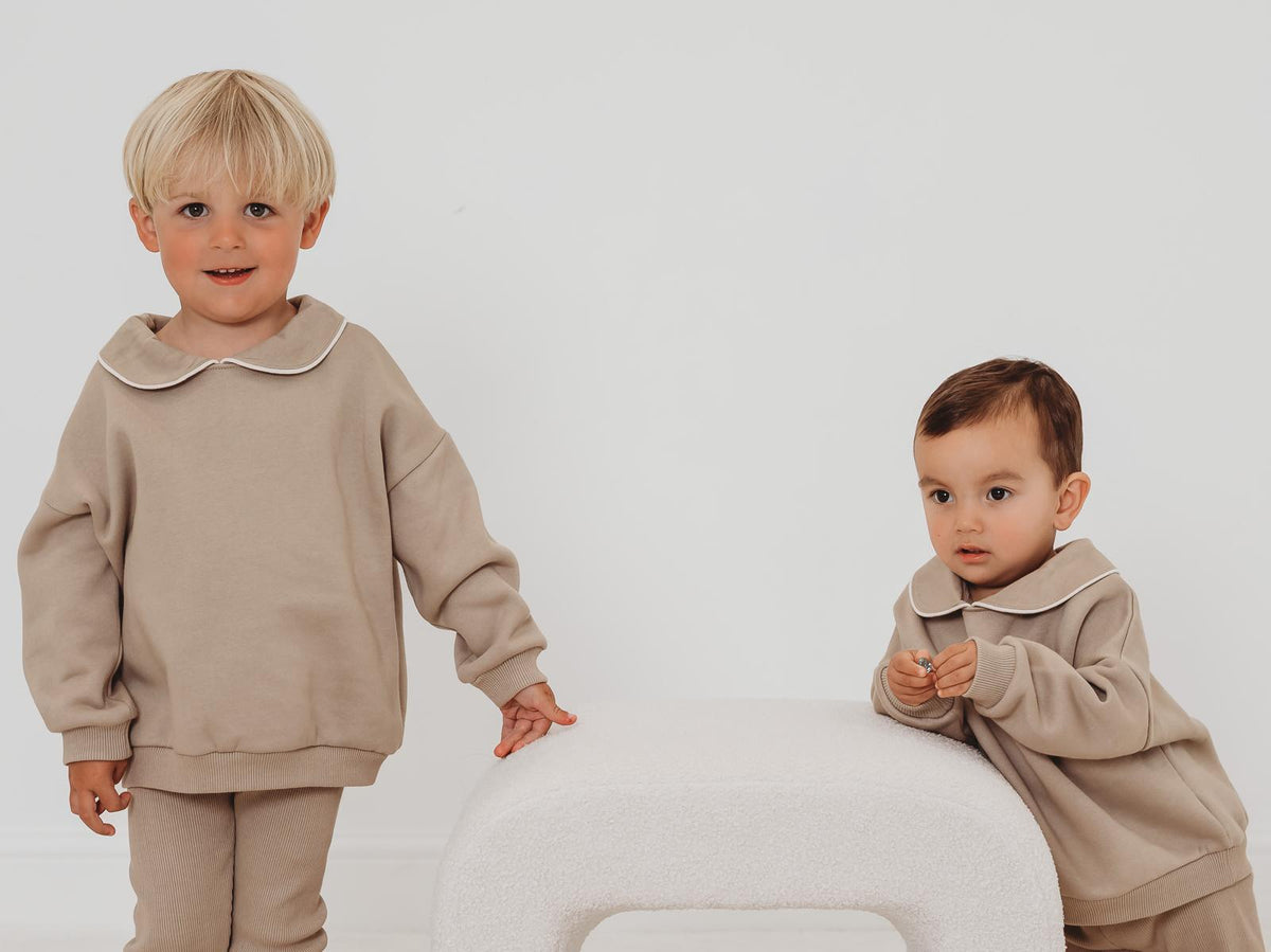 'Ari' Beige peter pan collar sweatshirt & ribbed legging set - Rose & Albert