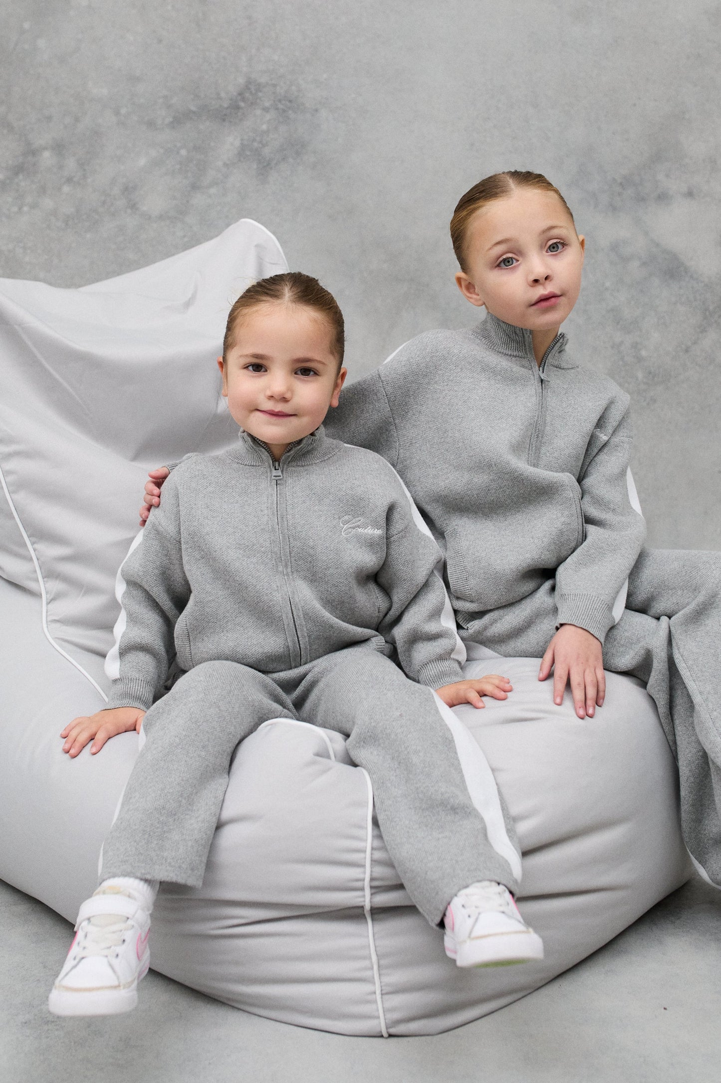 KIDS SIDE STRIPE KNITTED ZIP THROUGH - GREY MARL