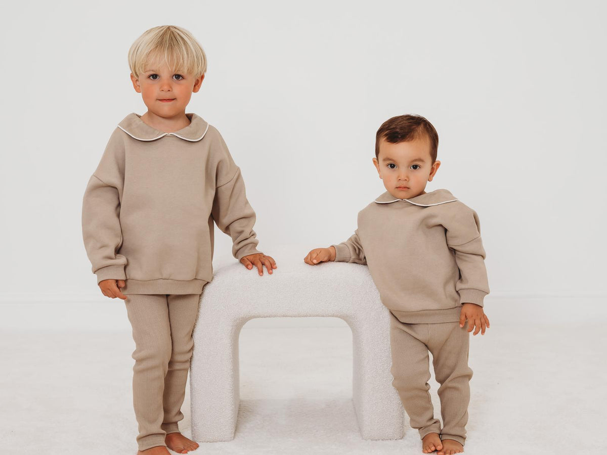 'Ari' Beige peter pan collar sweatshirt & ribbed legging set - Rose & Albert