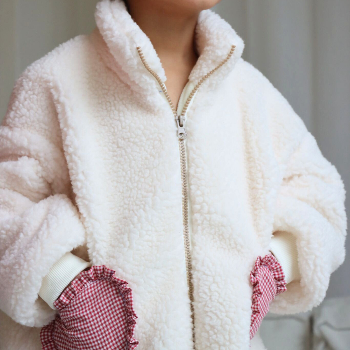 Girls Vintage Gingham fleece jacket — White Daisy