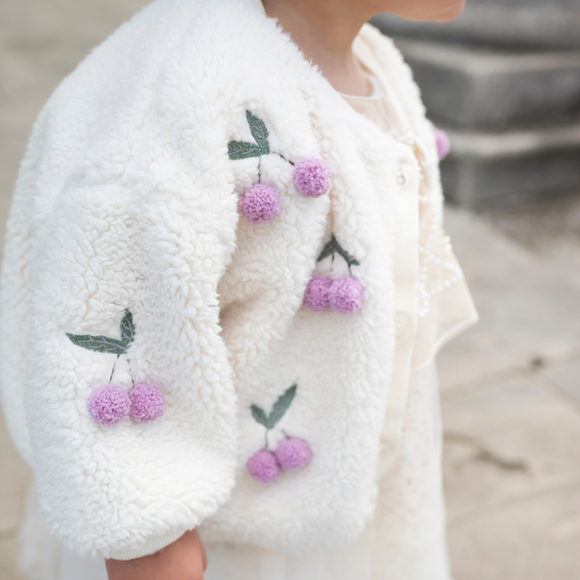 Cherry Blossom Fleece — White Daisy