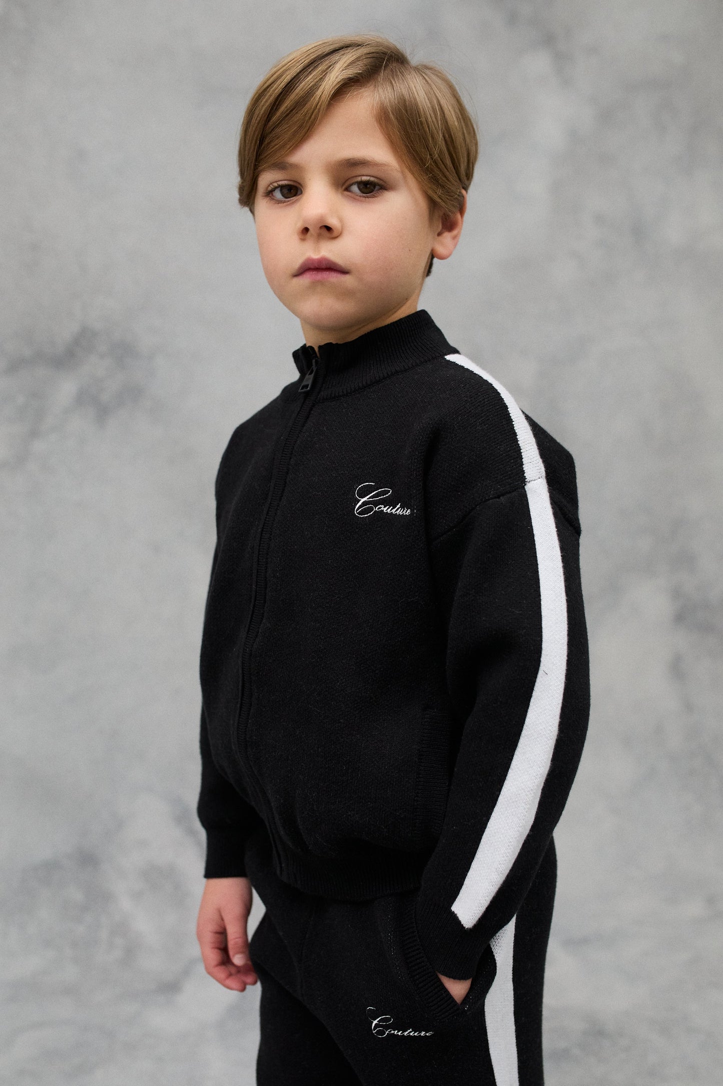 JNR SIDE STRIPE KNITTED ZIP THROUGH - BLACK