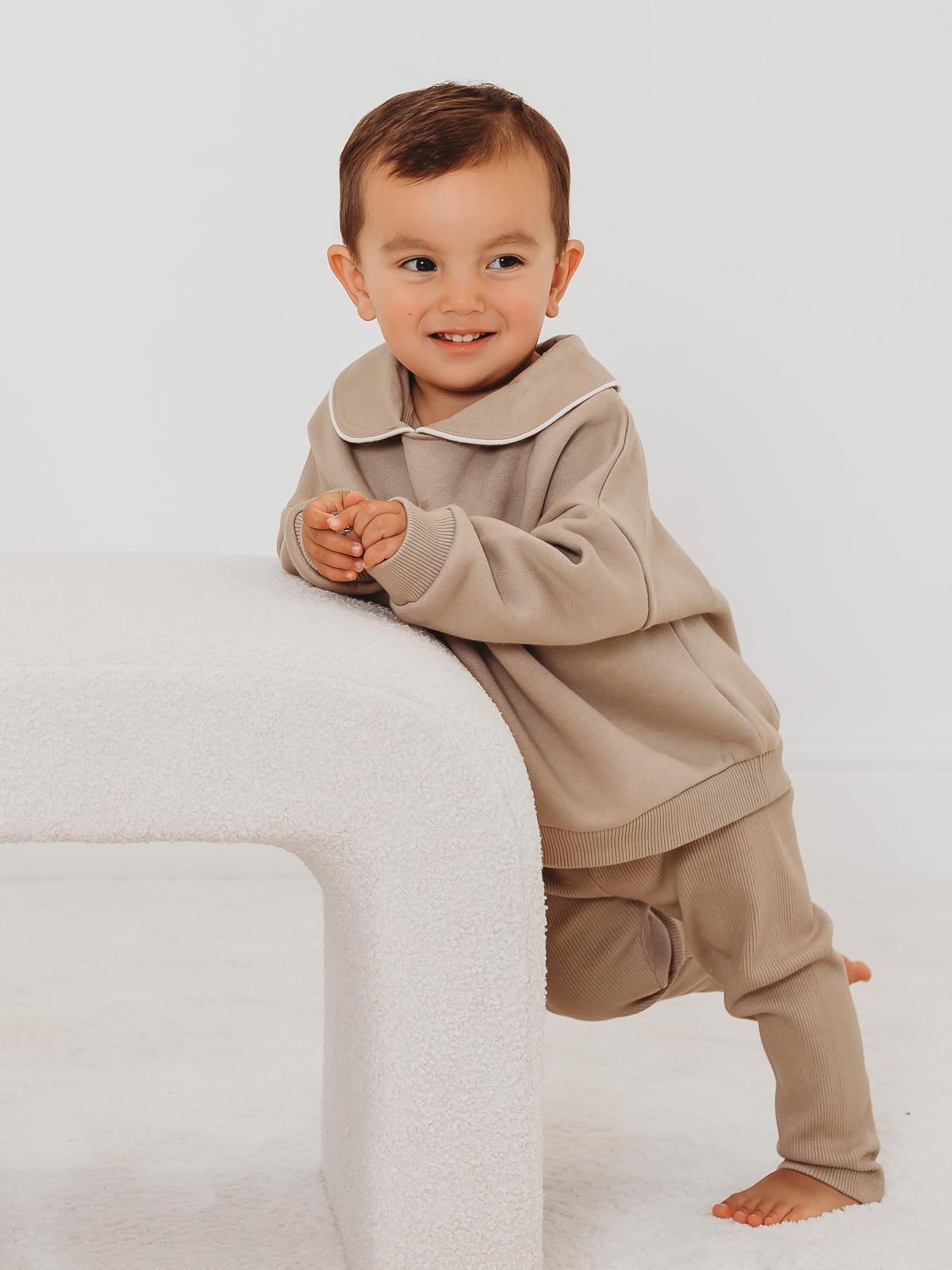 'Ari' Beige peter pan collar sweatshirt & ribbed legging set - Rose & Albert