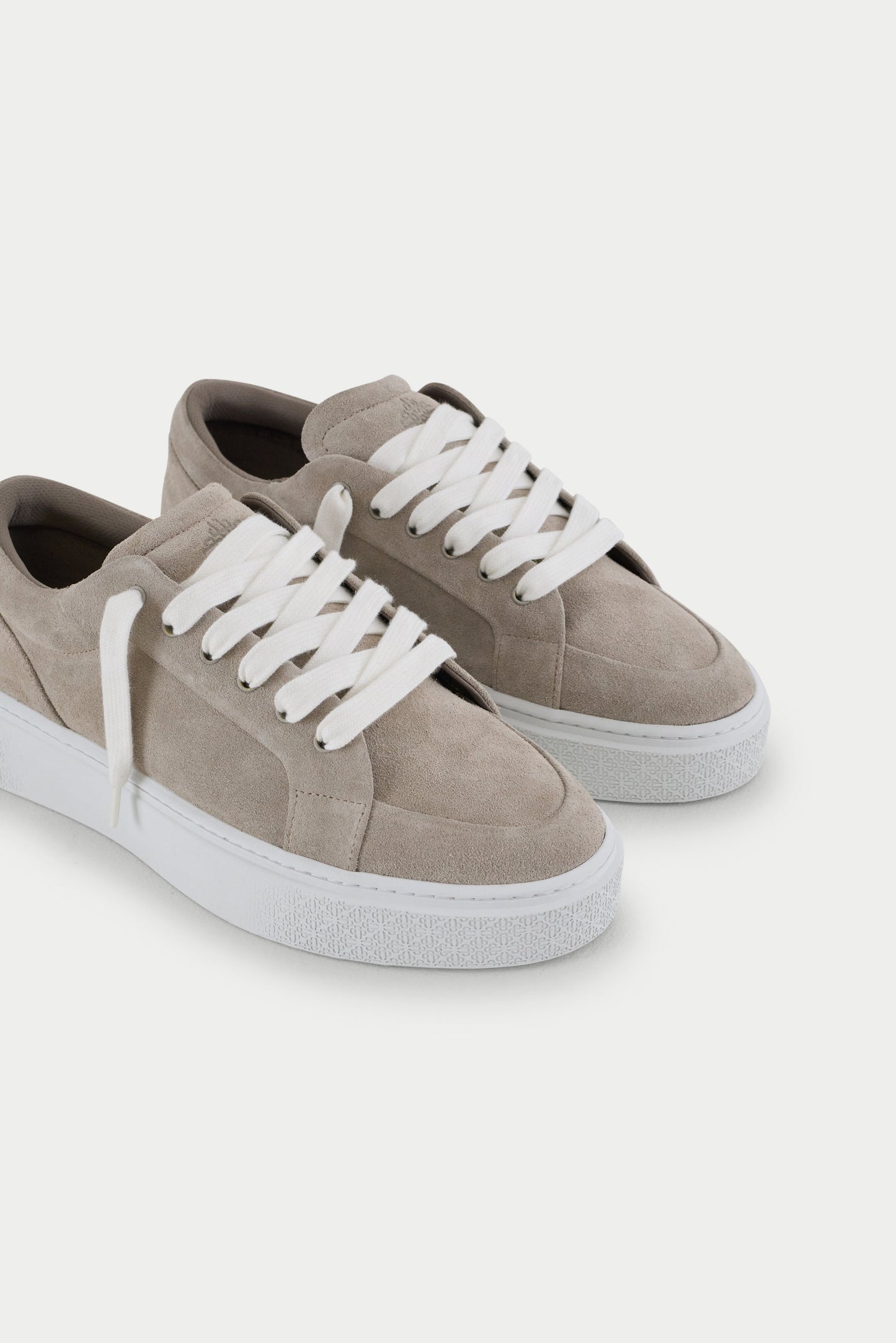 AXIS SNEAKER - SAND