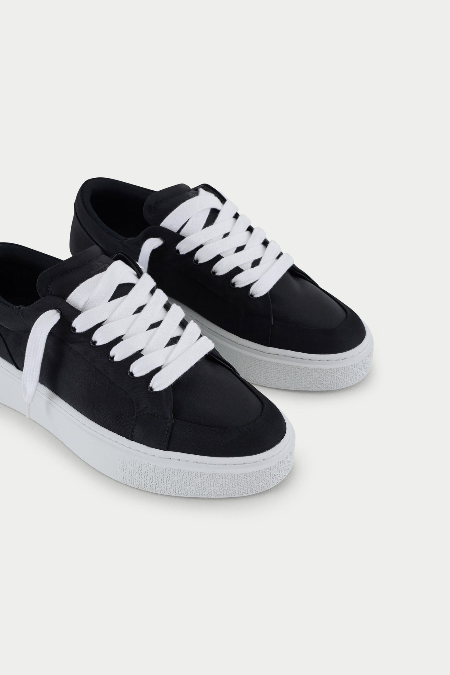 AXIS SNEAKER - NYLON BLACK