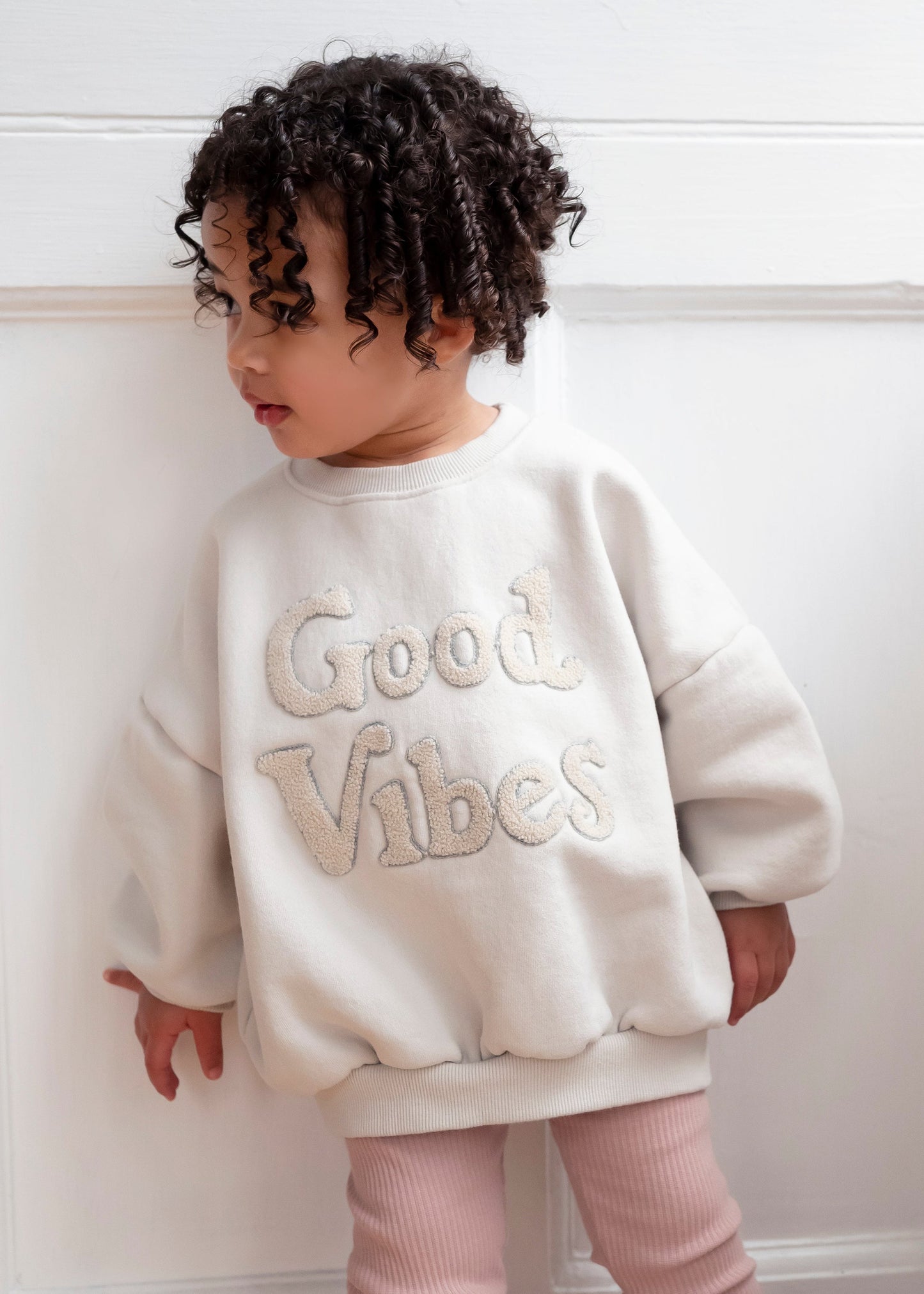 Good Vibes Sweatshirt Ecru in White