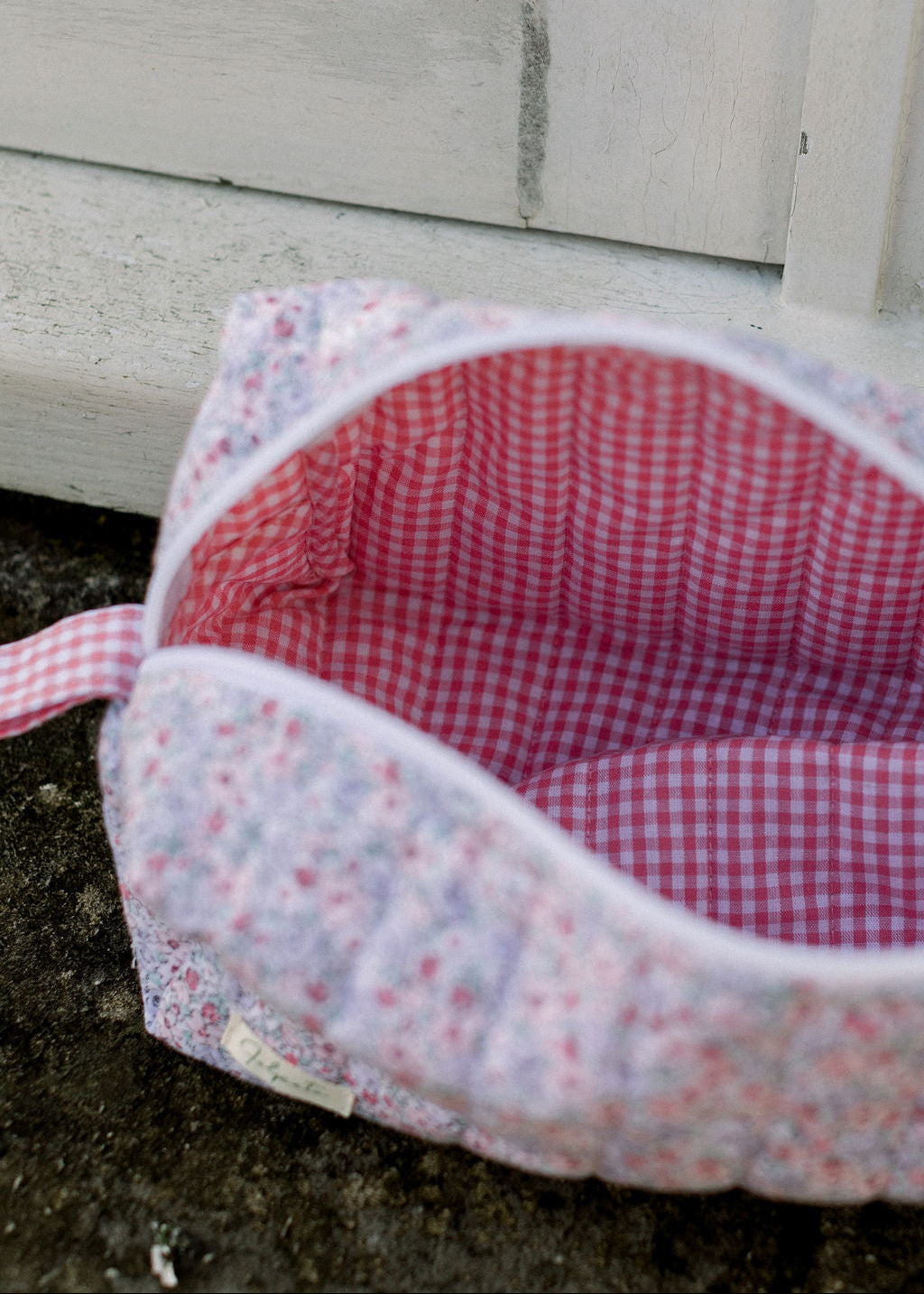 Toiletry Bag in Pink & Blue