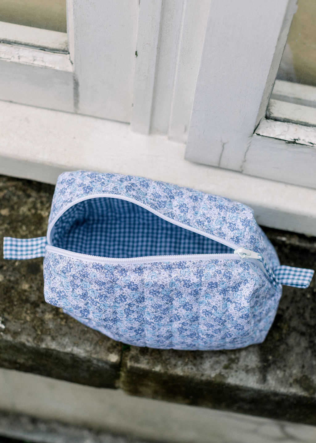 Toiletry Bag in Pink & Blue