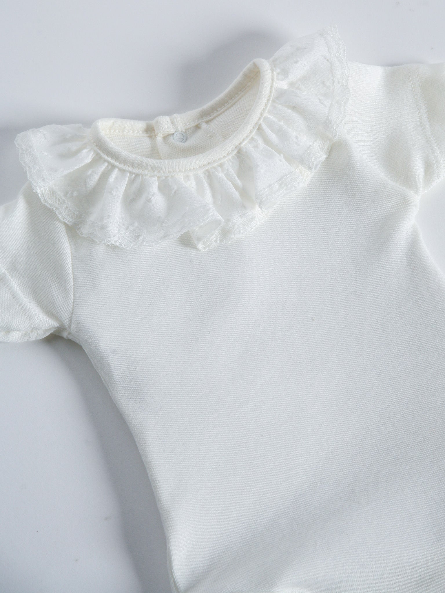 Calamaro Baby Ivory Plumetti Collar Short Sleeve Vest - Rose & Albert