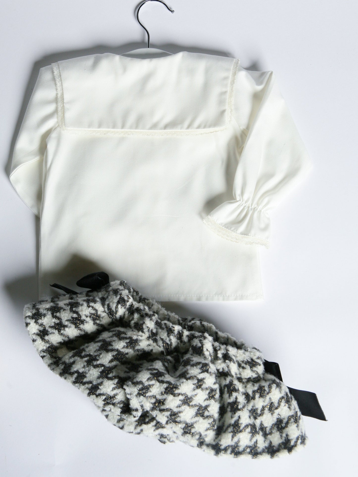 Fofettes Statement Collar Blouse in White