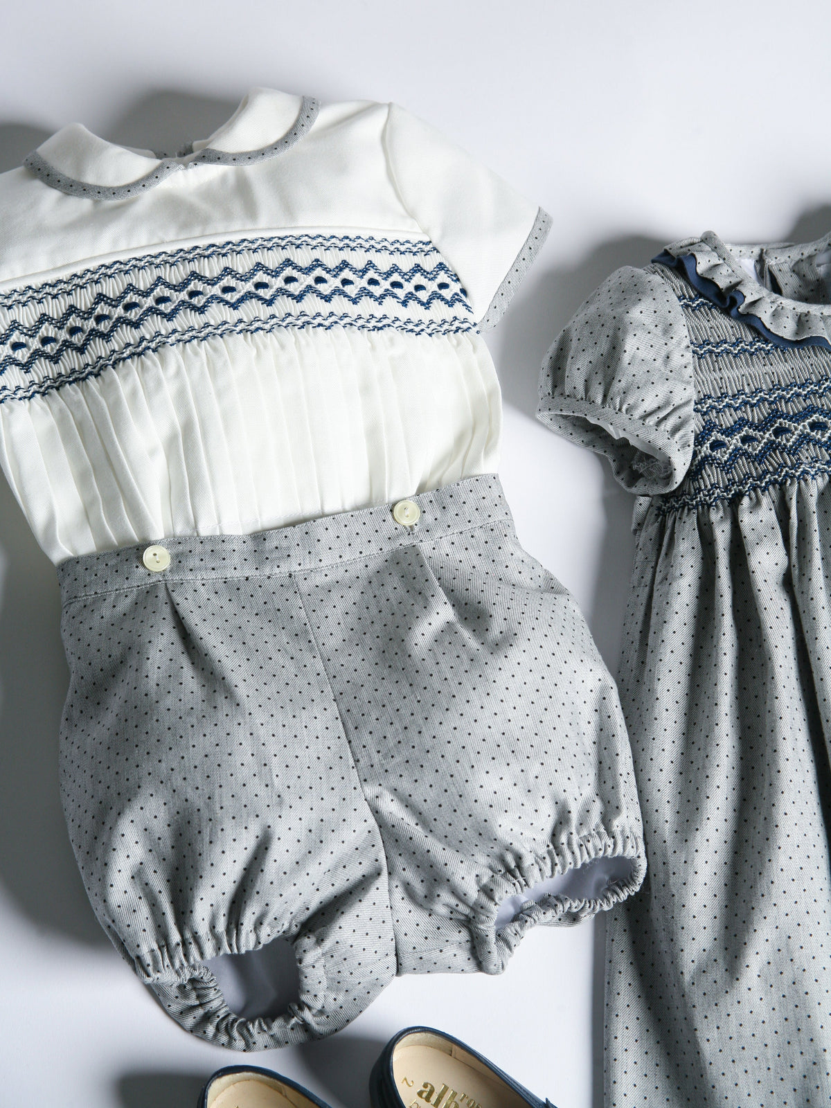 Artesanias Filita 'Tomas' Grey & Navy Smocked Short Set - Rose & Albert