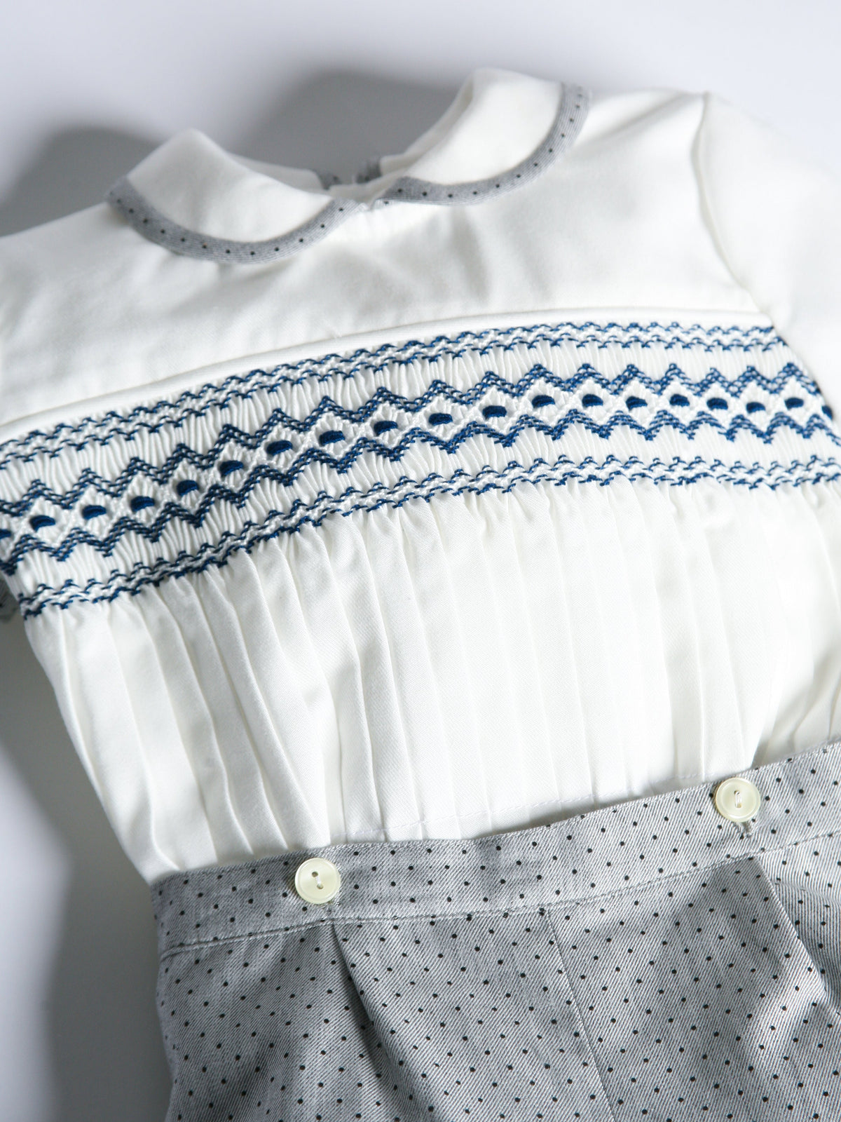 Artesanias Filita 'Tomas' Grey & Navy Smocked Short Set - Rose & Albert