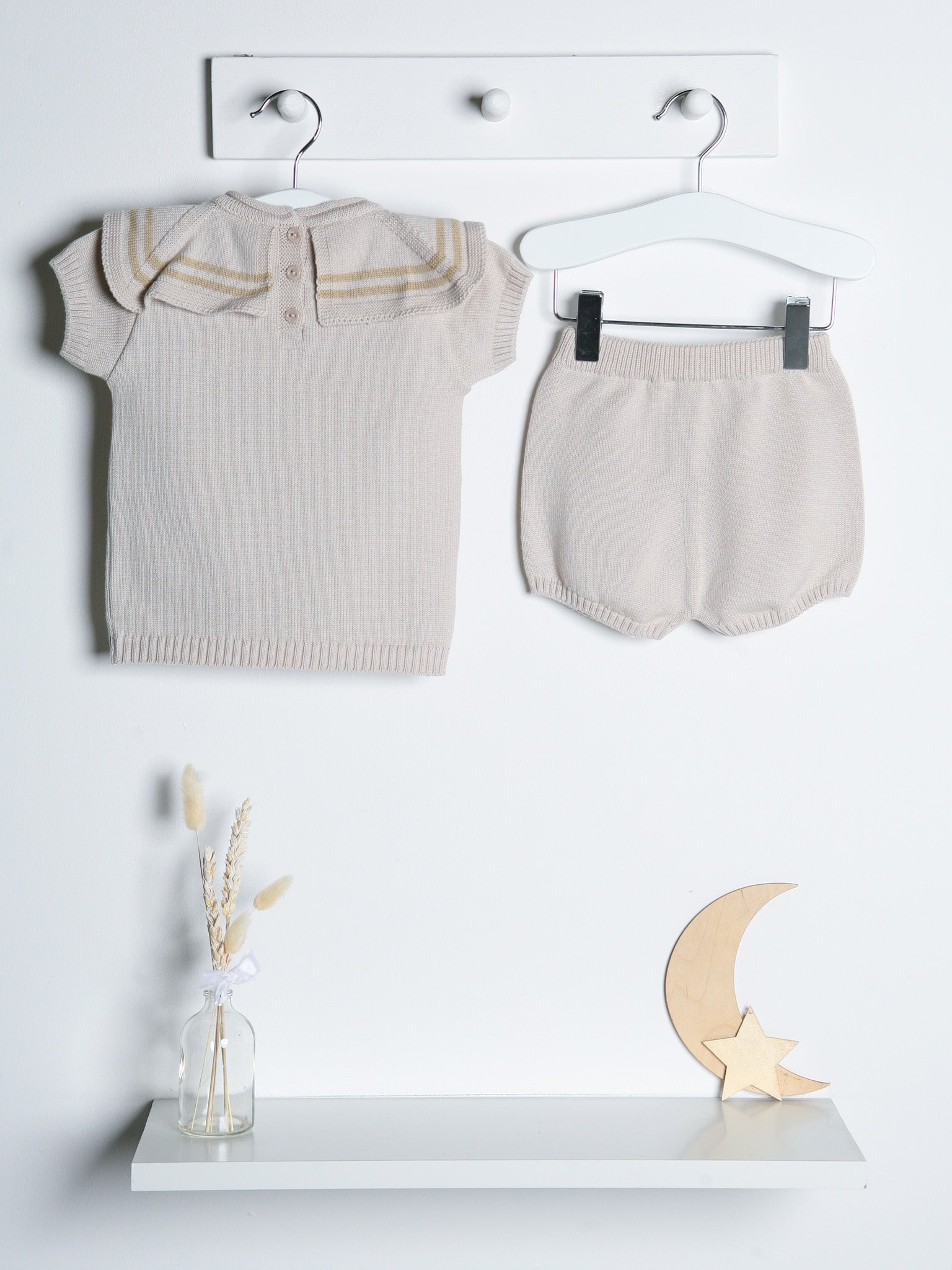 'Archie' beige knitted short set with sailor collar - Rose & Albert