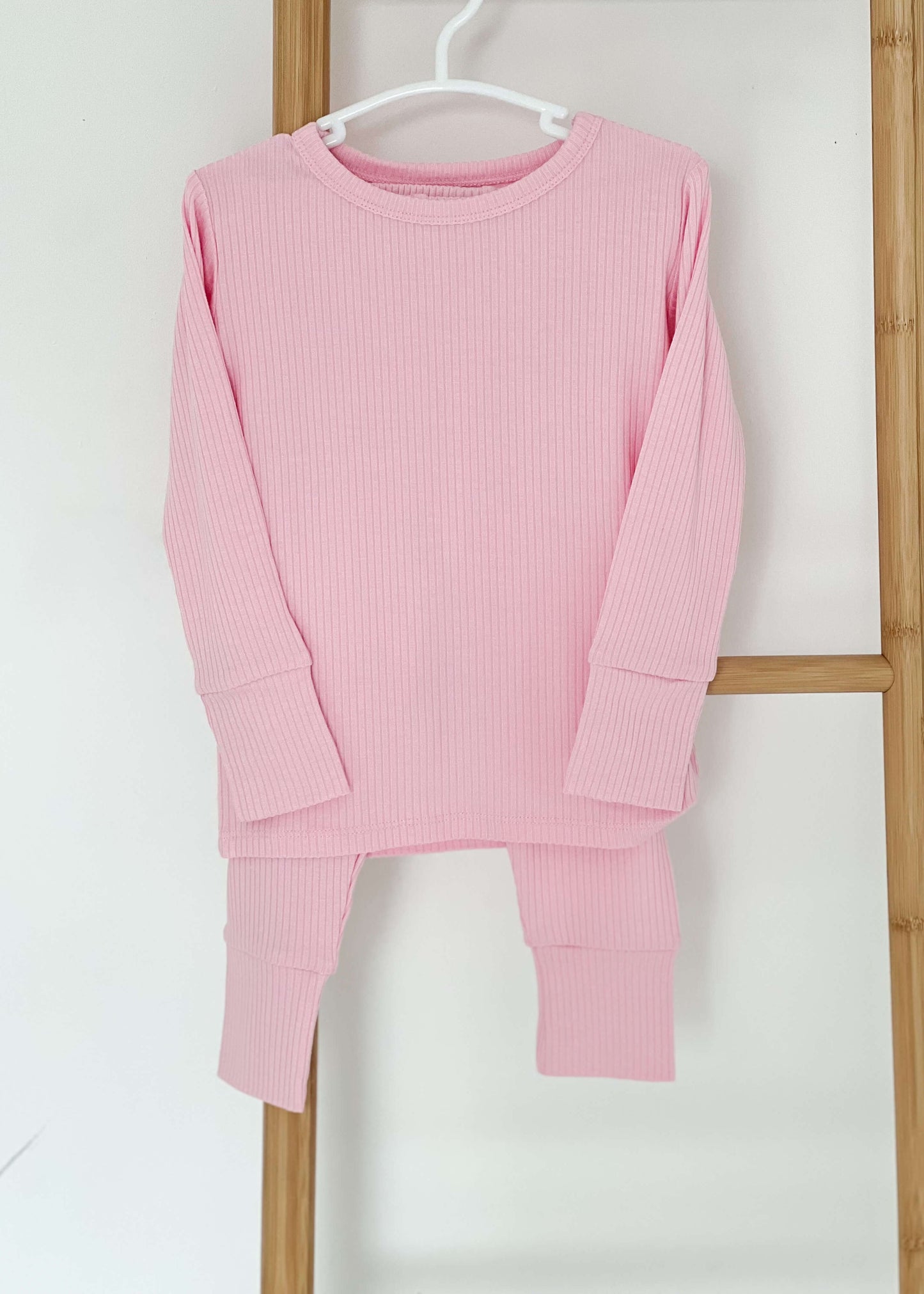 Ribbed Bamboo Two Piece Set Long Sleeve Pyjamas in Pink