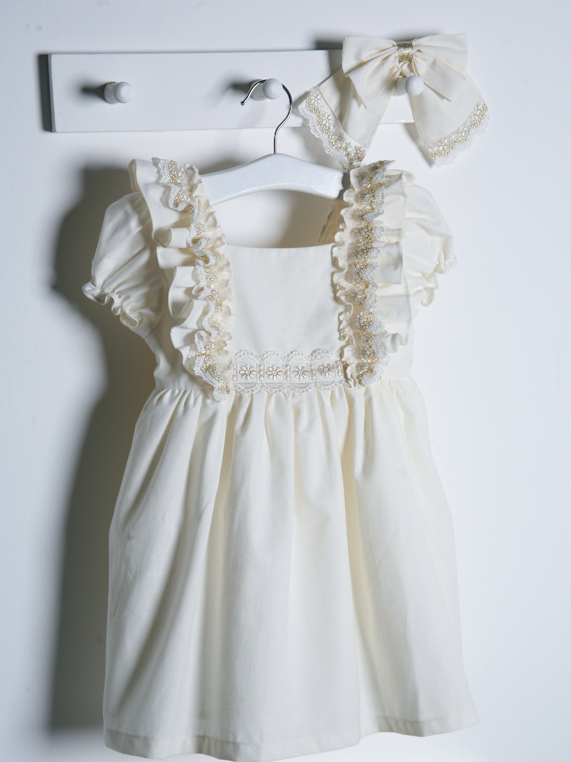 Rose & Albert Premium Collection Ivory Hairclip - Rose & Albert