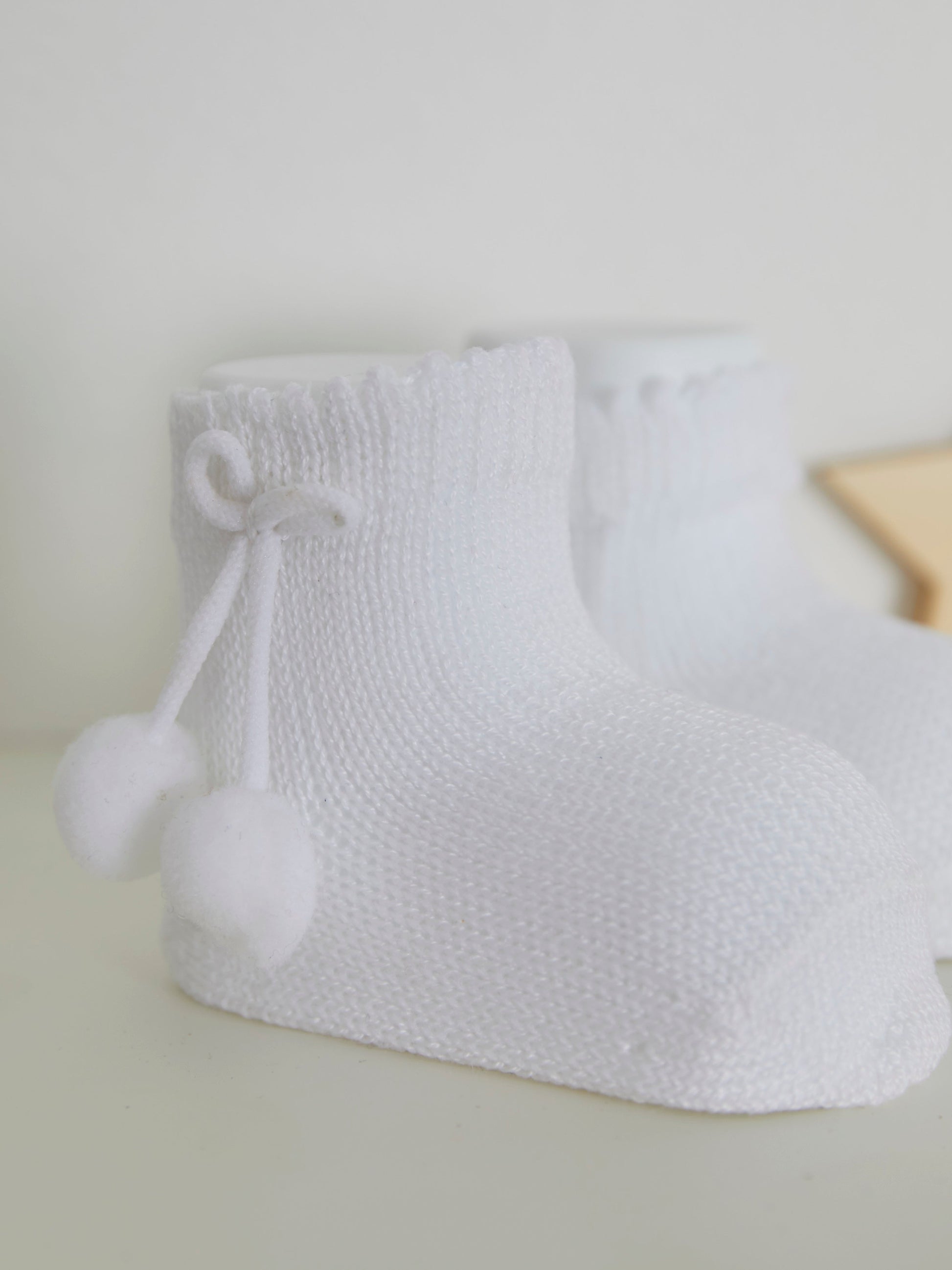 Carlomagno pom pom ankle socks - Rose & Albert