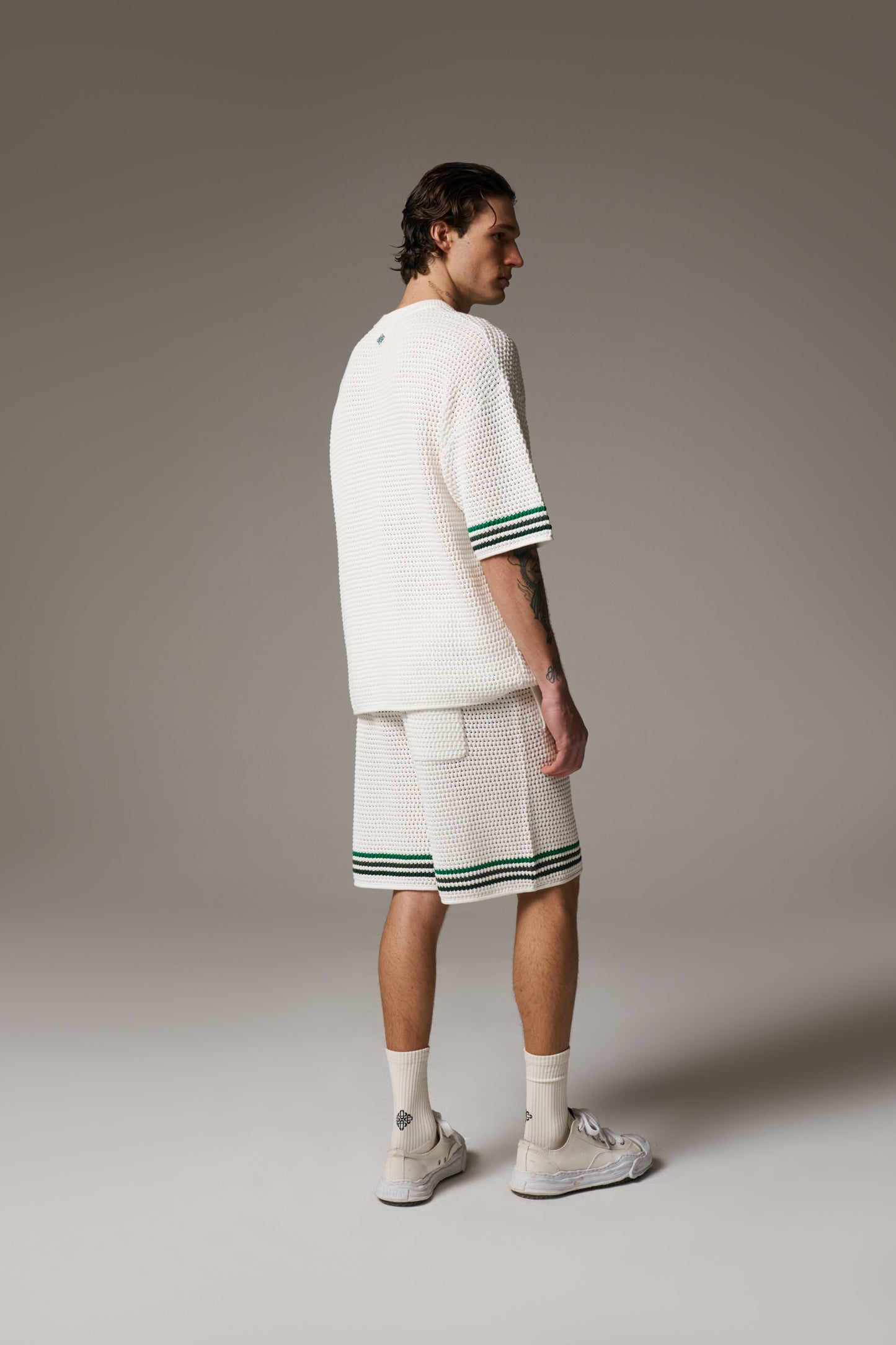 STRIPE CROCHET KNIT SHORTS - WHITE