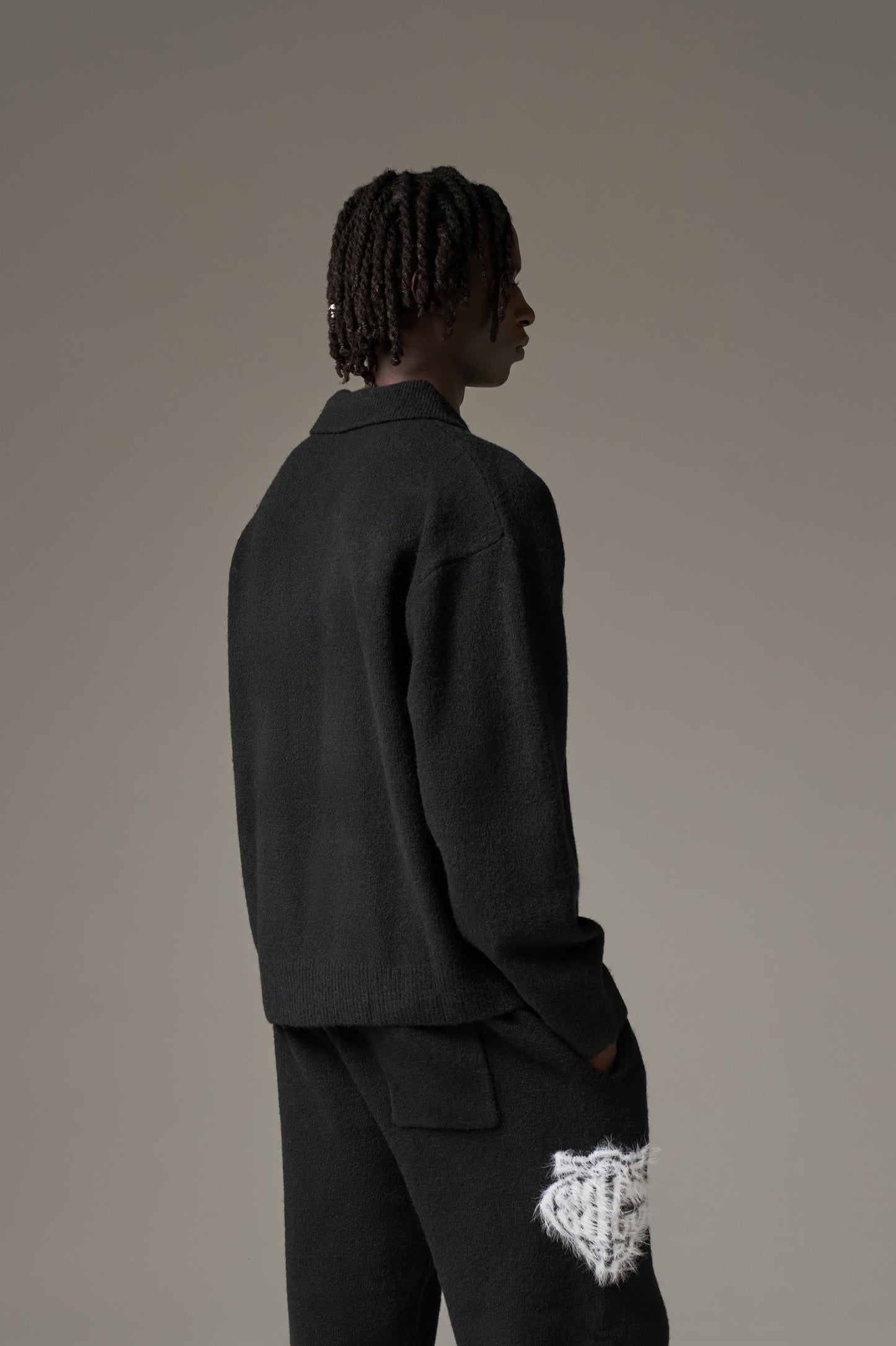 MONOGRAM FLUFFY KNIT POLO - BLACK