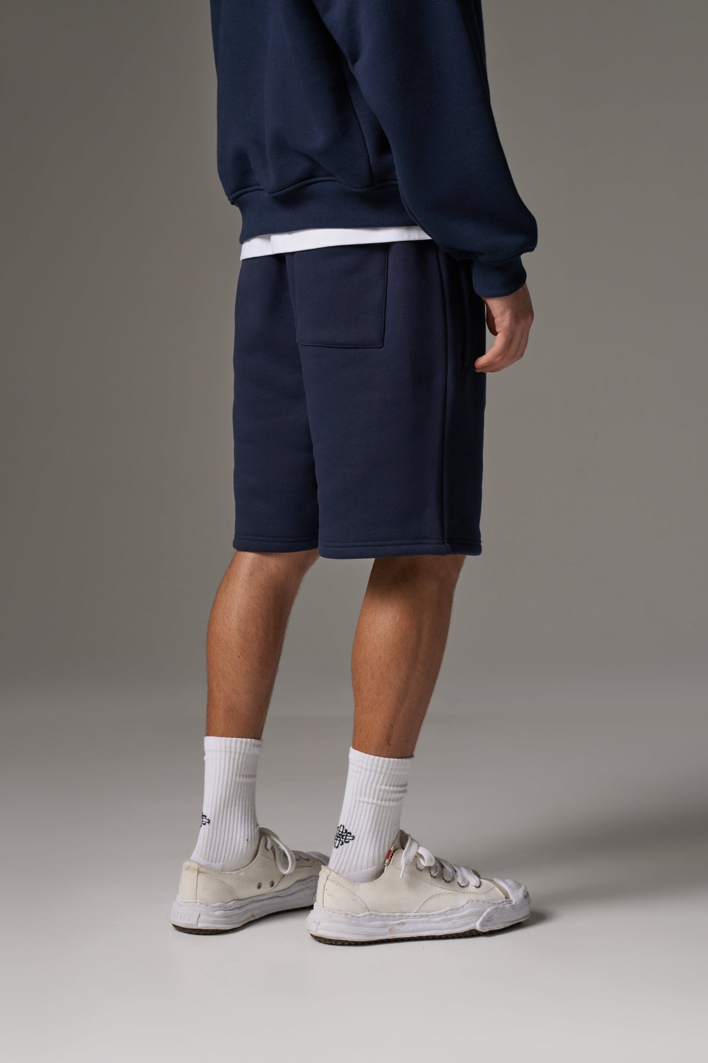 HEAVYWEIGHT MONOGRAM SHORTS - NAVY