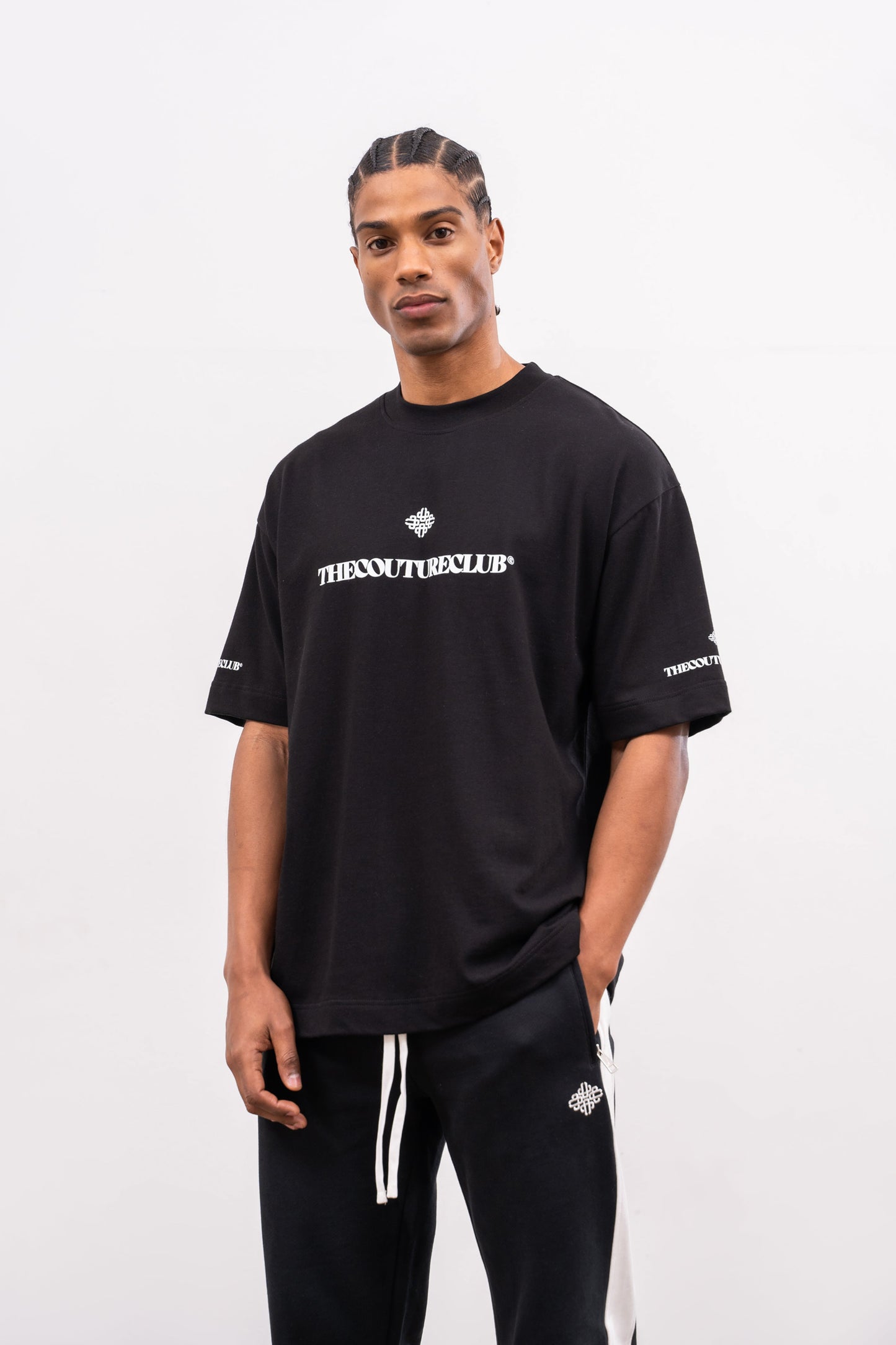 EMBLEM COPYRIGHT T-SHIRT - BLACK