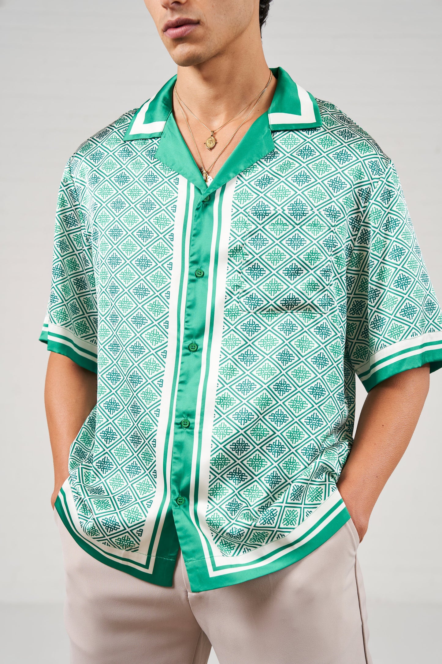 EMBLEM PRINT SHIRT - GREEN