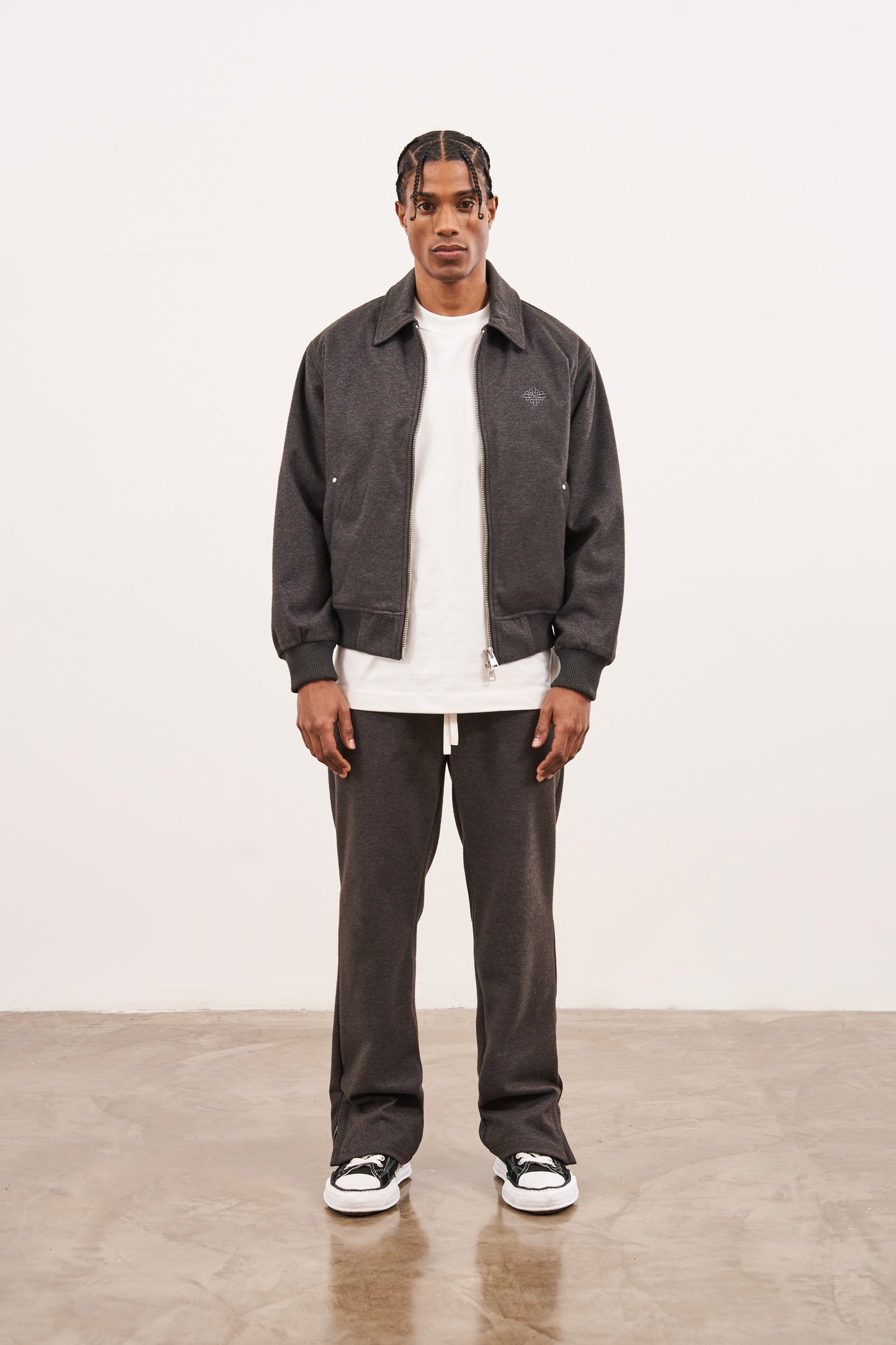 EYELET DETAIL STRAIGHT LEG JOGGER - CHARCOAL