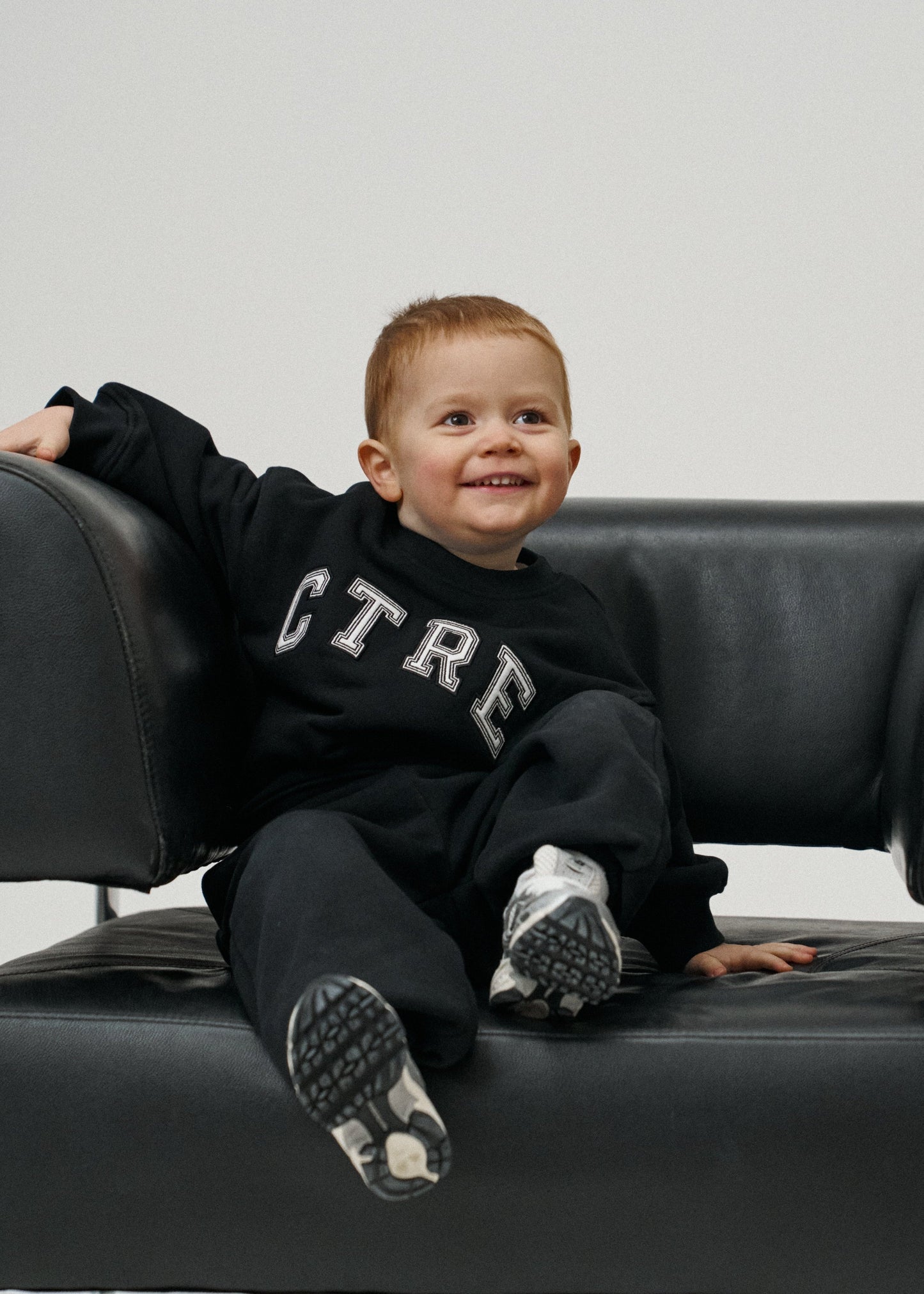 Junior Ctre Sweatshirt in Black