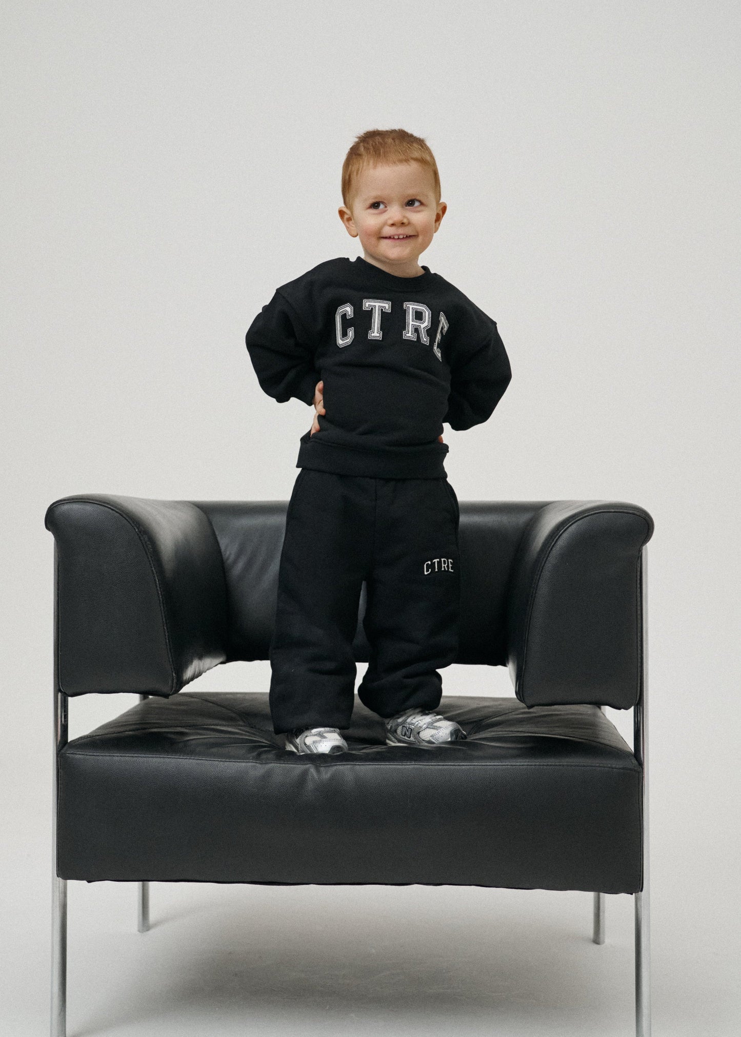 Junior Ctre Joggers in Black