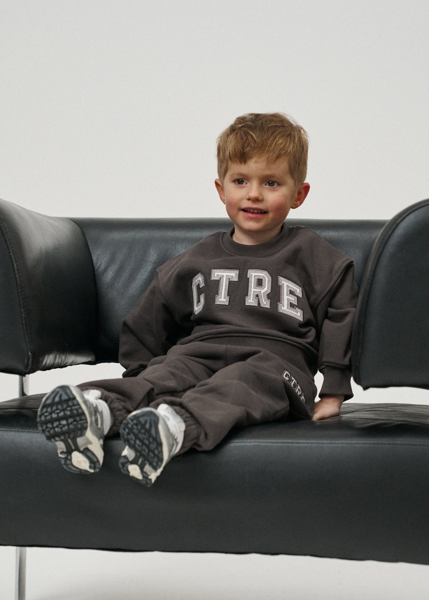 Junior Ctre Joggers in Brown