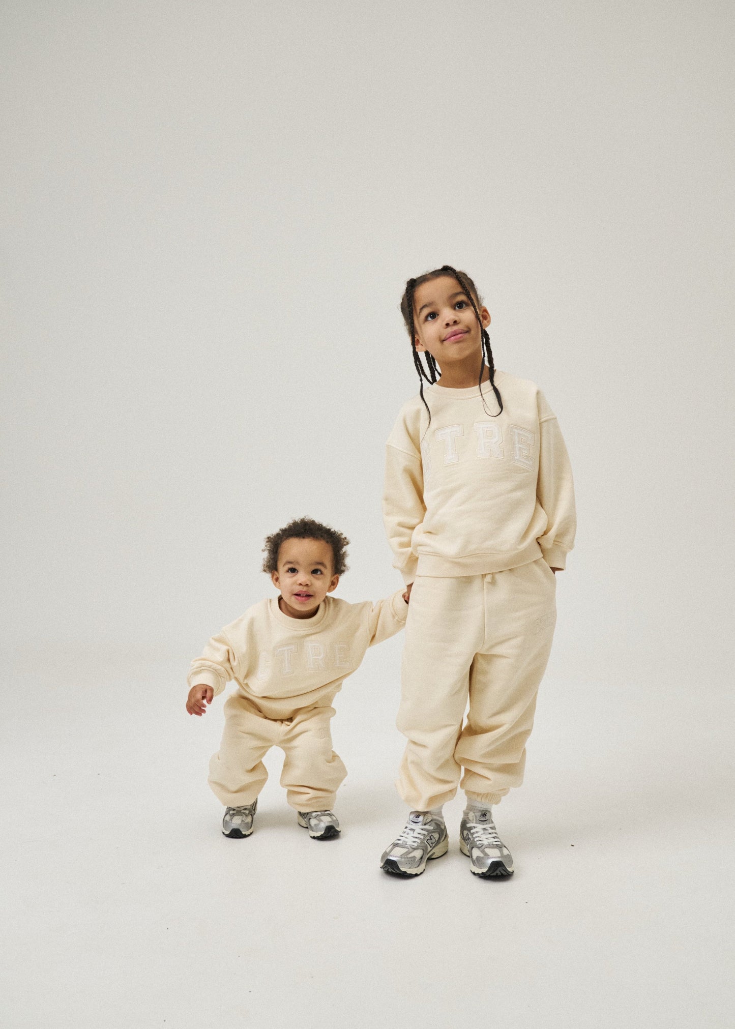 Junior Ctre Sweatshirt Buttermilk