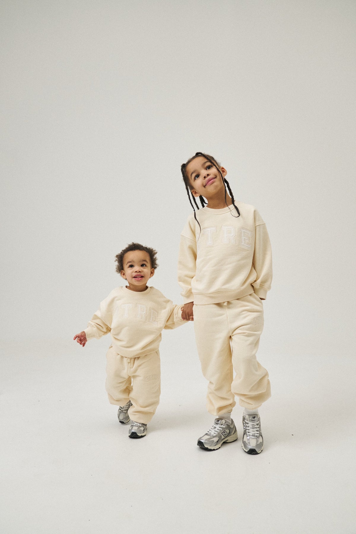 KIDS CTRE JOGGERS - BUTTERMILK