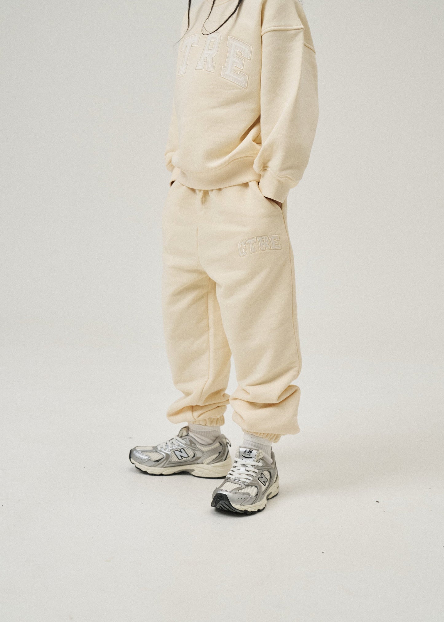 Junior Ctre Joggers Buttermilk